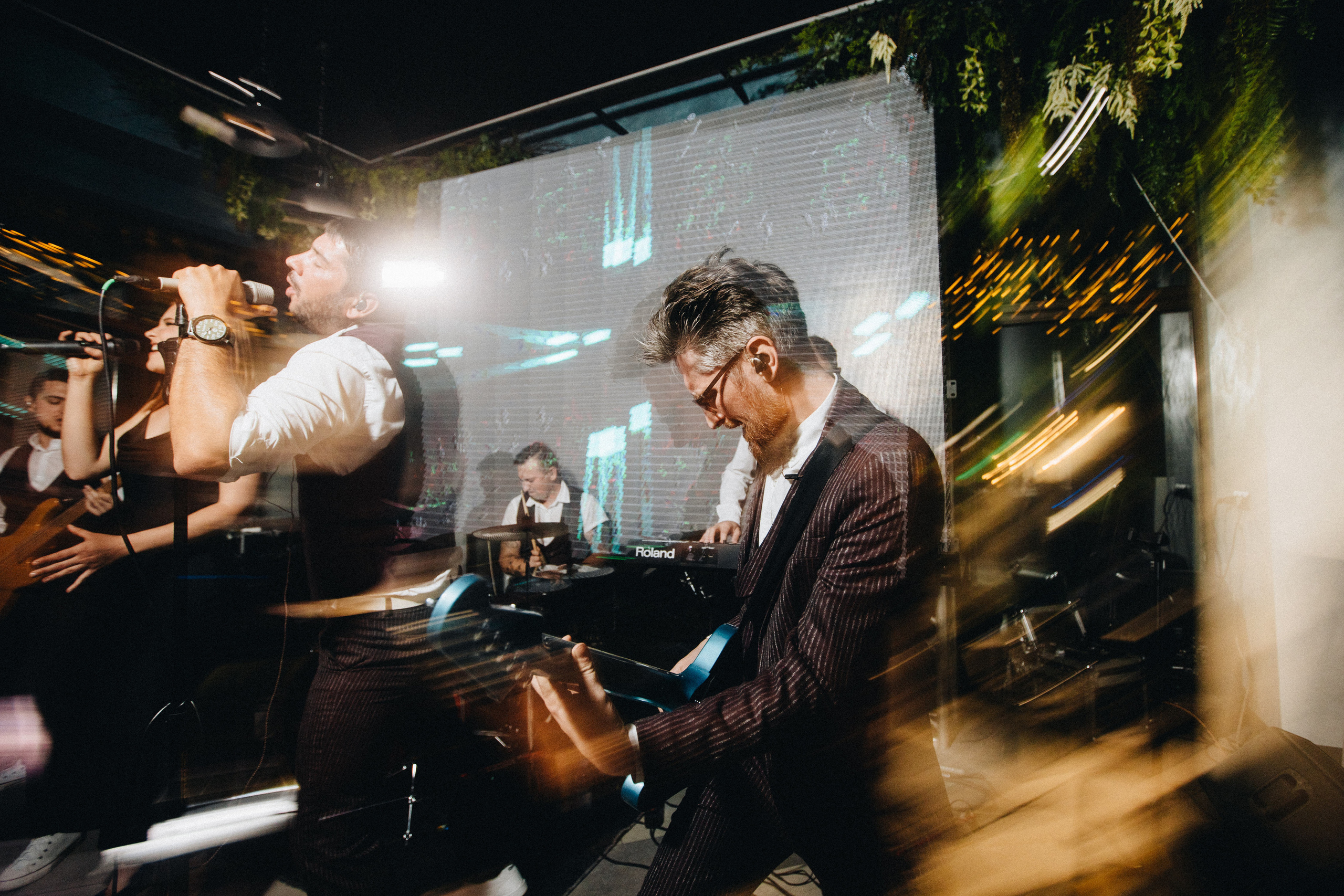 Bakker Wedding Photography in Portland, Seattle, Bend & Oregon Coast | Classic Black & White Wedding by Georgy Shishkin. Capturing Love in the Heart of the Pacific Northwes