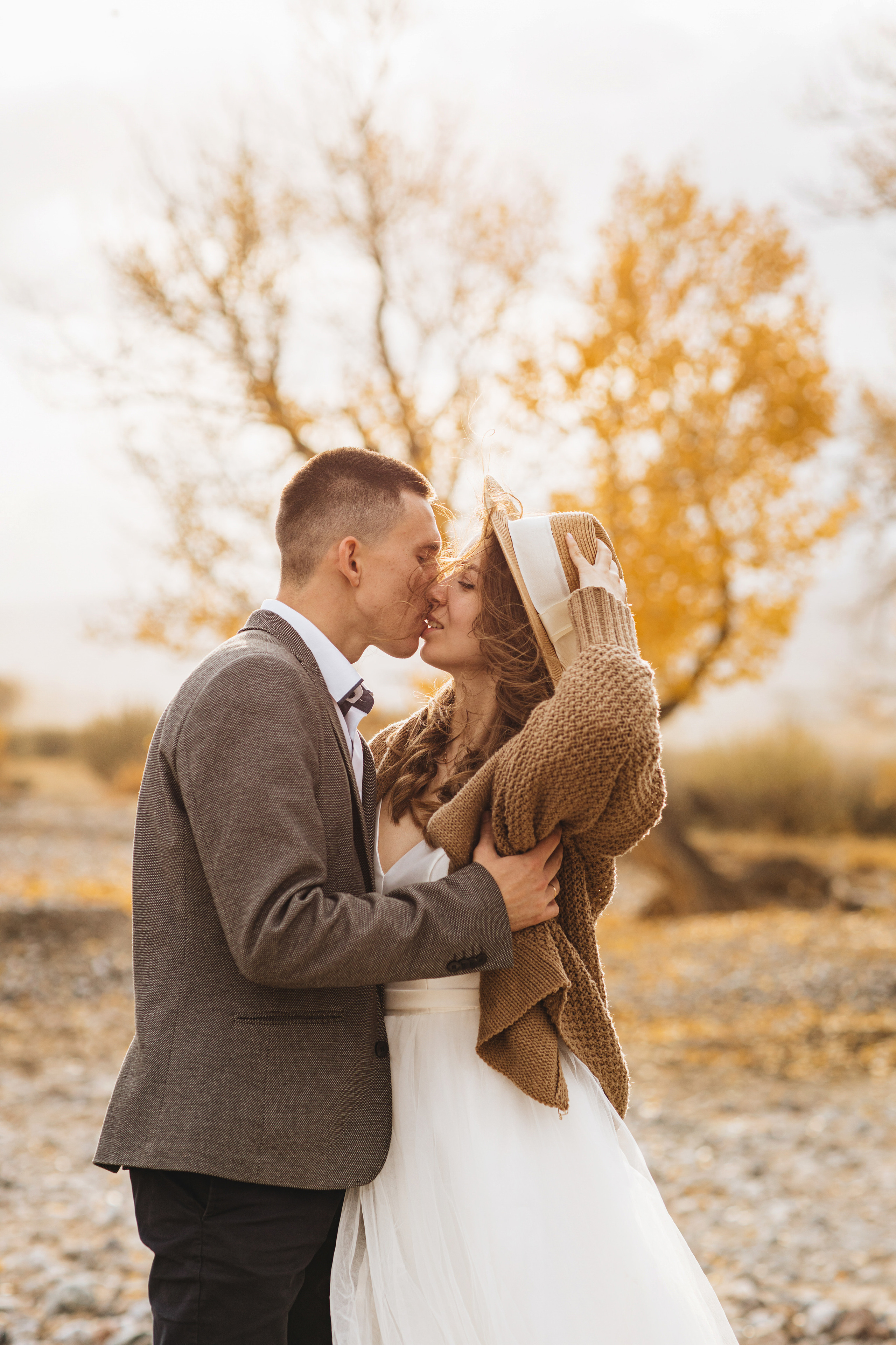Portland, Seattle, Bend & Oregon Coast Elopement & Wedding Photography | J & J Mountain Adventure by Georgy Shishkin. Capturing Love in the Heart of the Pacific Northwes