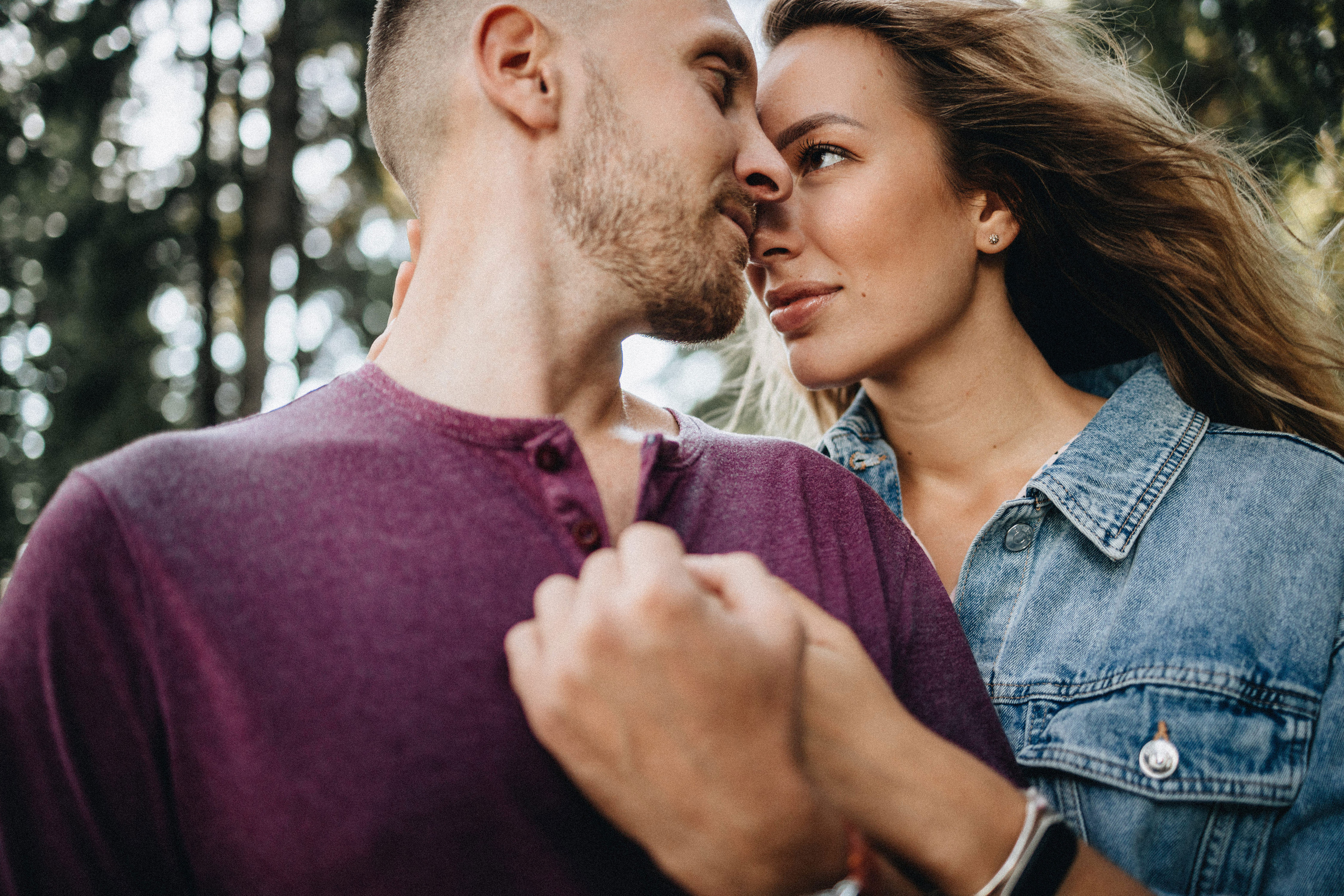 Julie & Alex Engagement Photography  | Georgy Shishkin | Photography in Portland, Seattle, Bend & Oregon Coast. Capturing Love in the Heart of the Pacific Northwes