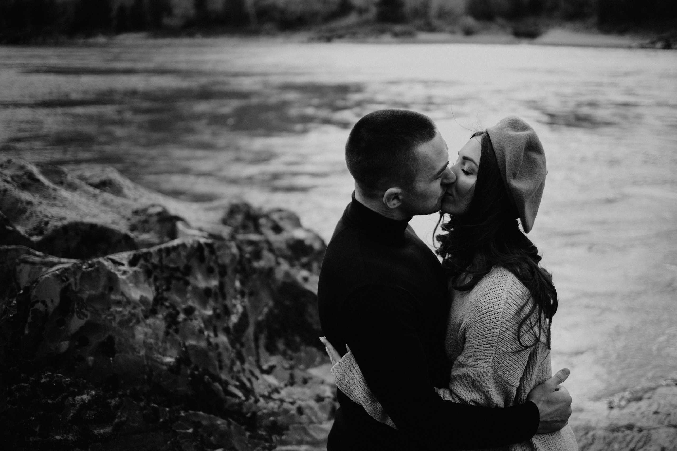 Anastasia & Konstantin’s Mountain Elopement Photography | Georgy Shishkin in Portland, Seattle, Bend & Oregon Coast. Capturing Love in the Heart of the Pacific Northwes