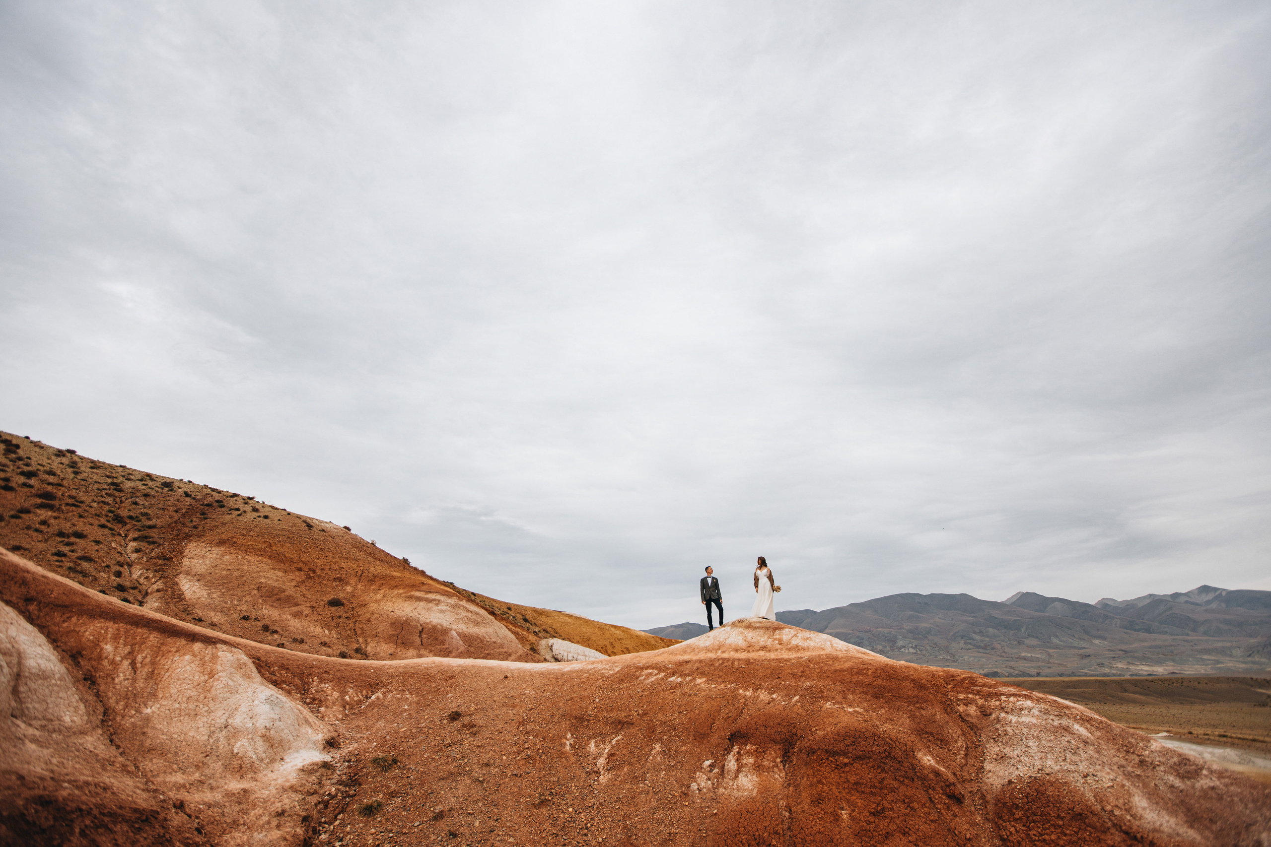 Portland, Seattle, Bend & Oregon Coast Elopement & Wedding Photography | J & J Mountain Adventure by Georgy Shishkin. Capturing Love in the Heart of the Pacific Northwes