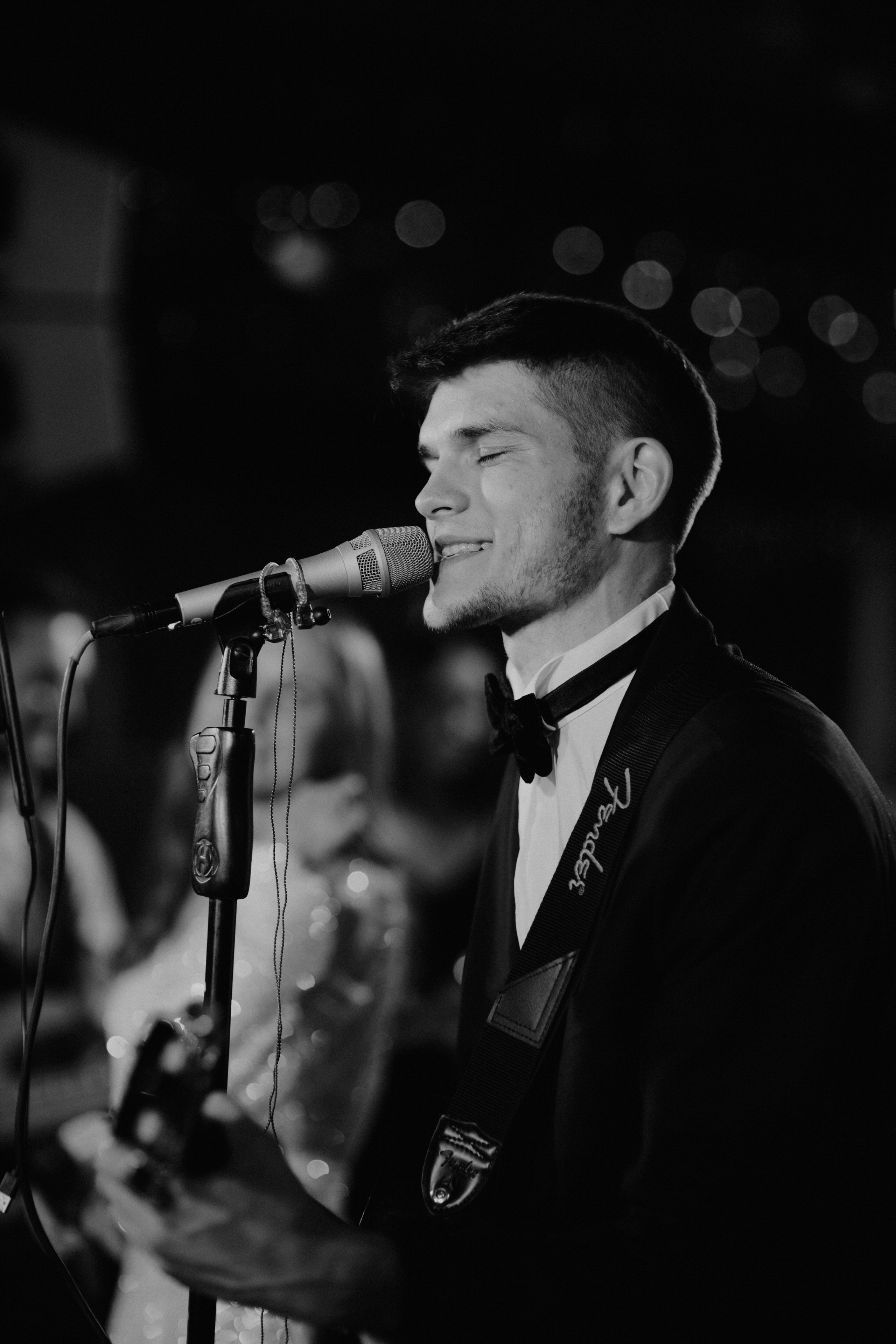 Bakker Wedding Photography in Portland, Seattle, Bend & Oregon Coast | Classic Black & White Wedding by Georgy Shishkin. Capturing Love in the Heart of the Pacific Northwes