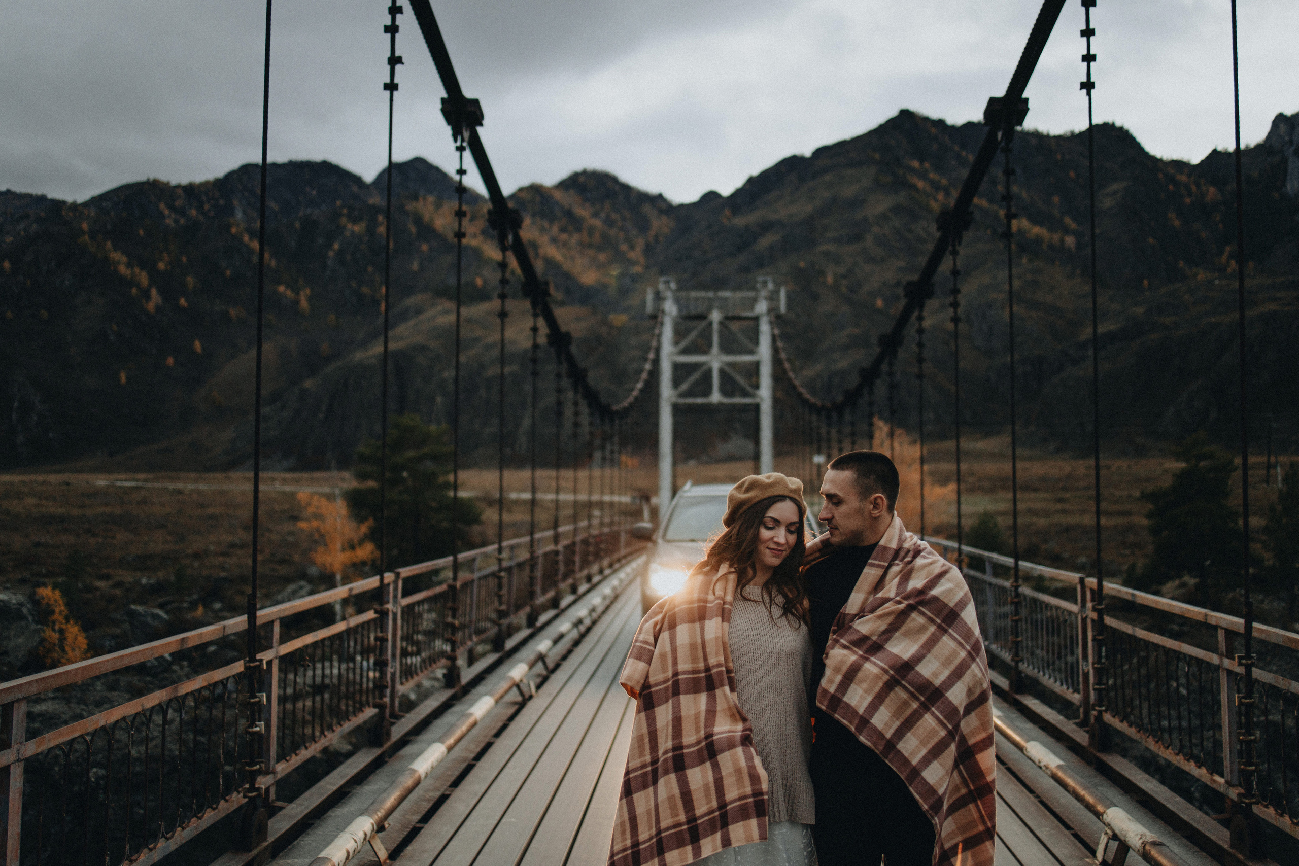 Anastasia & Konstantin’s Mountain Elopement Photography | Georgy Shishkin in Portland, Seattle, Bend & Oregon Coast. Capturing Love in the Heart of the Pacific Northwes