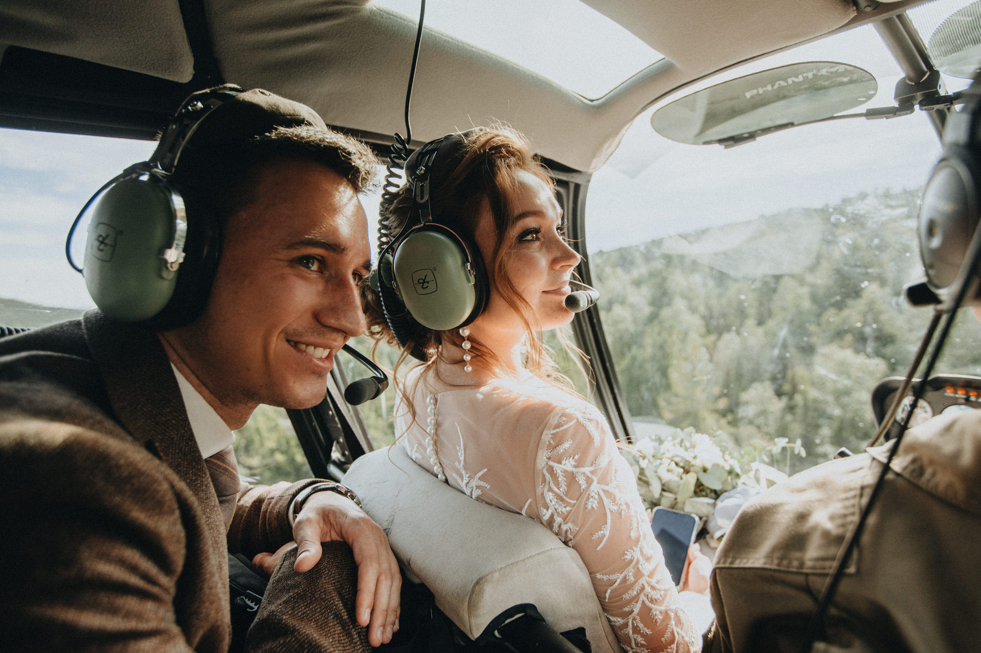 Kate & Ilya's Mountain Elopement | Georgy Shishkin Photography in Portland, Seattle, Bend & Oregon Coast. Capturing Love in the Heart of the Pacific Northwes
