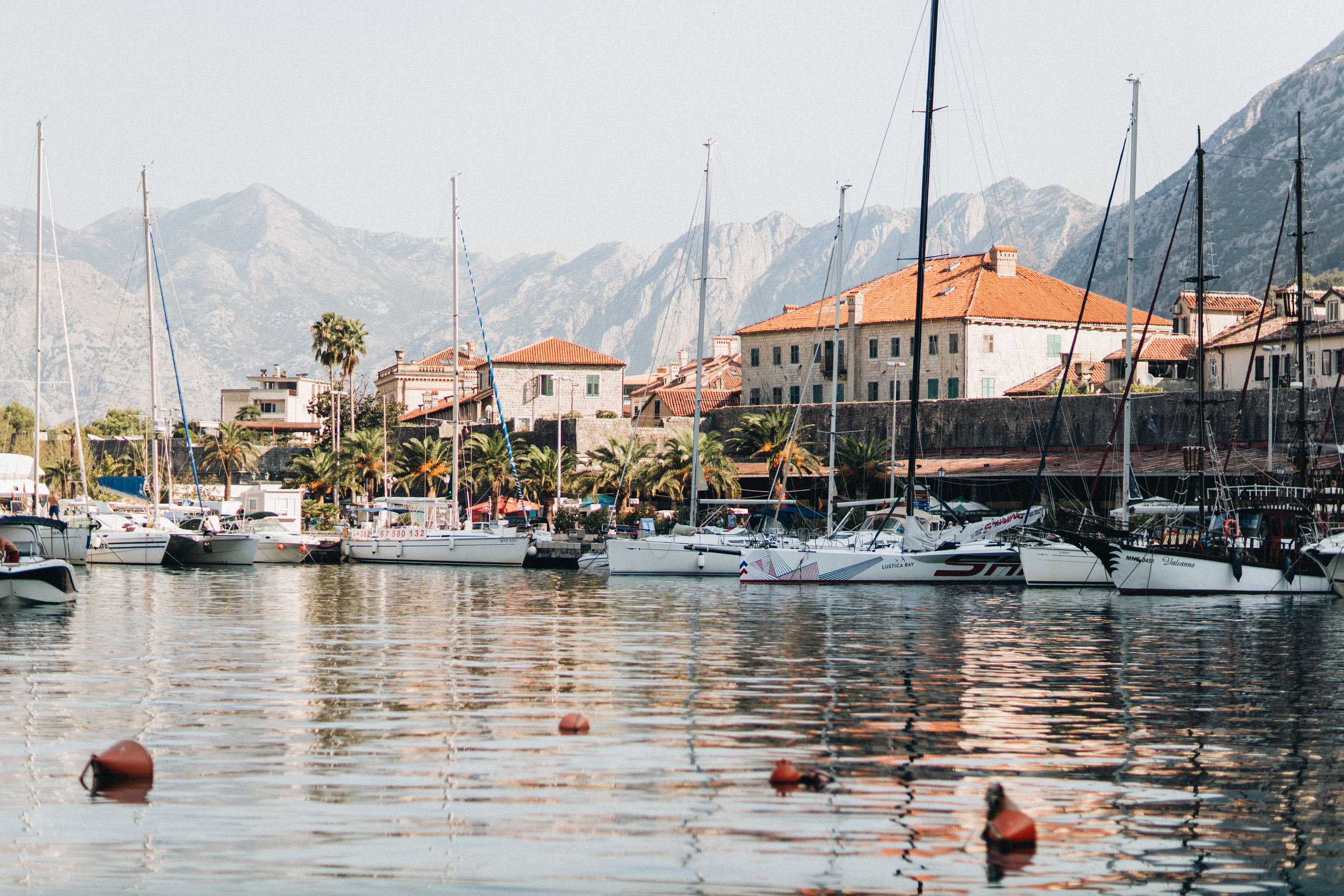 Portland, Seattle, Bend & Oregon Coast Wedding Photography | Destination Weddings in Montenegro by Georgy Shishkin. Capturing Love in the Heart of the Pacific Northwes