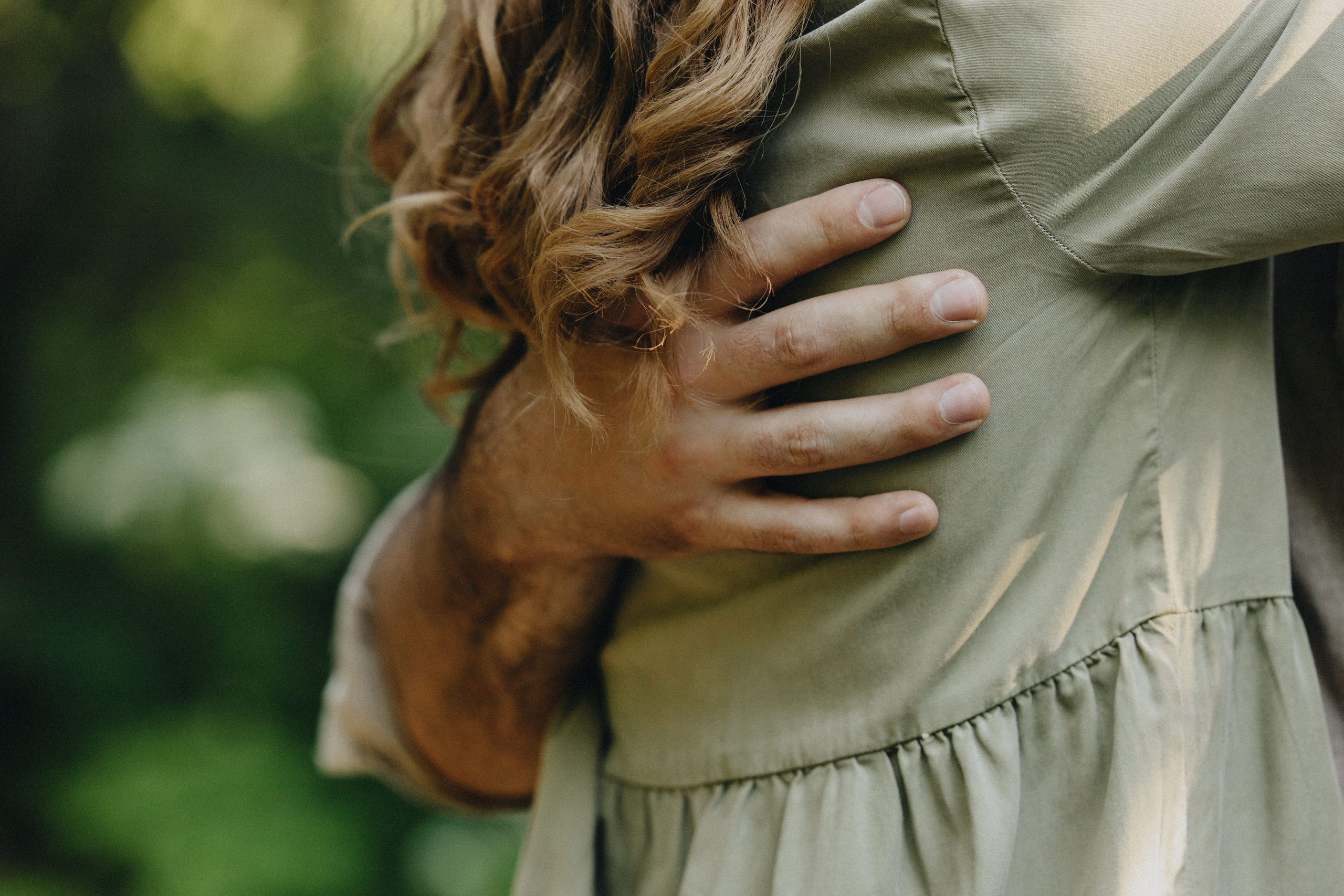 Portland, Seattle, Bend & Oregon Coast Engagement Photography | Georgy Shishkin. Capturing Love in the Heart of the Pacific Northwes