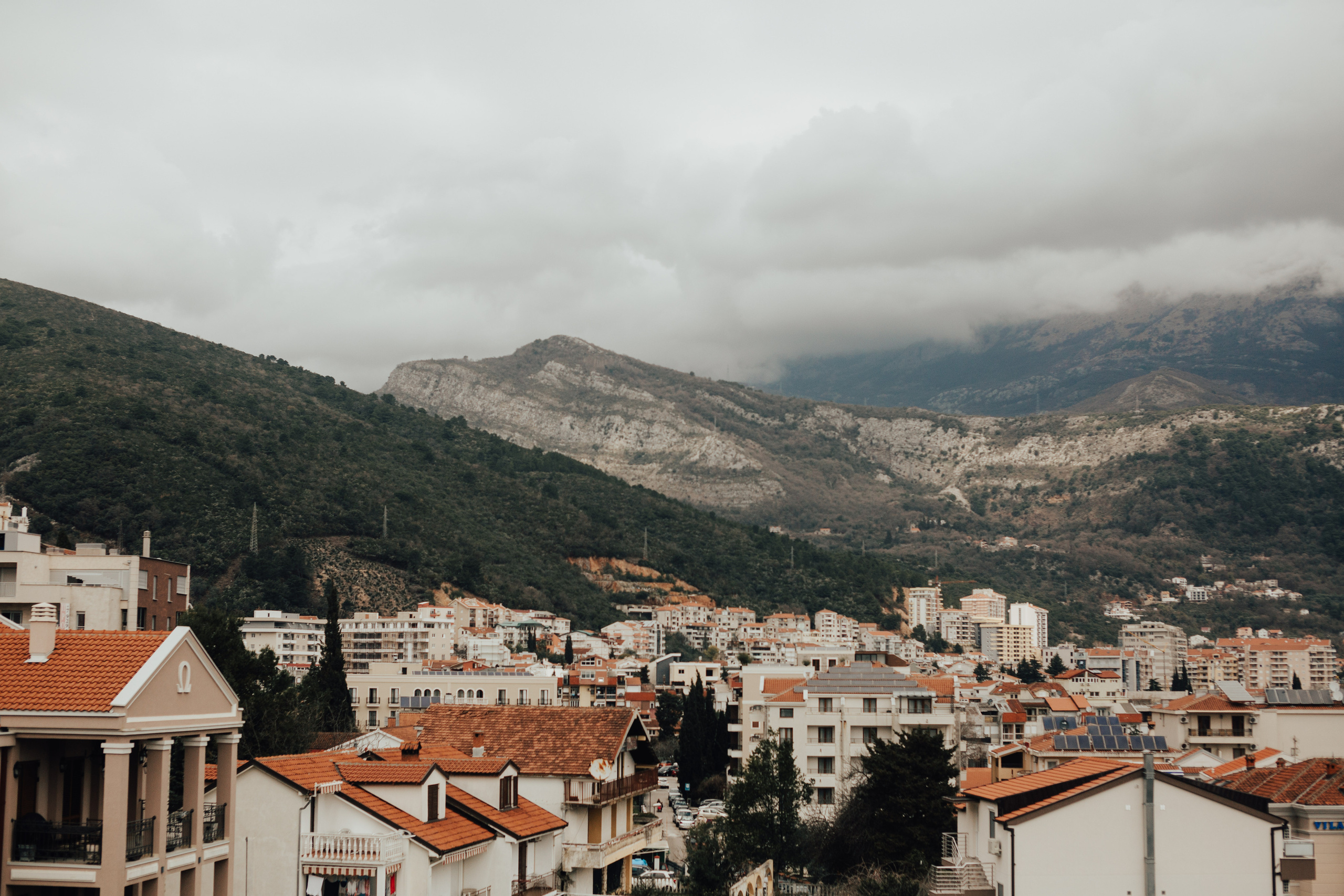 Portland, Seattle, Bend & Oregon Coast Elopement Photography | Elopements by Georgy Shishkin. Capturing Love in the Heart of the Pacific Northwes