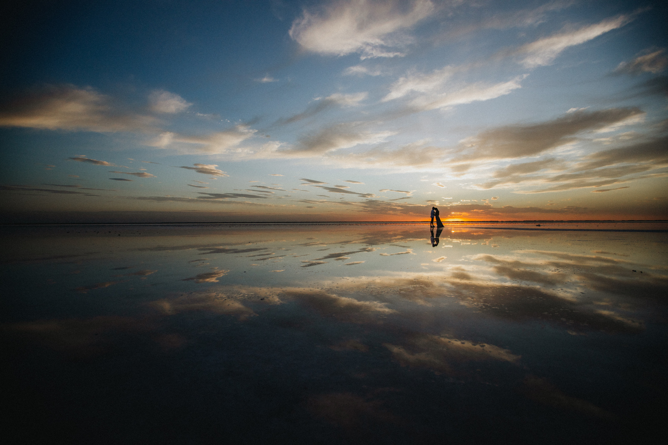 About Georgy Shishkin | Wedding & Elopement Photographer in Portland, Seattle, Bend & Oregon Coast. Capturing Love in the Heart of the Pacific Northwes