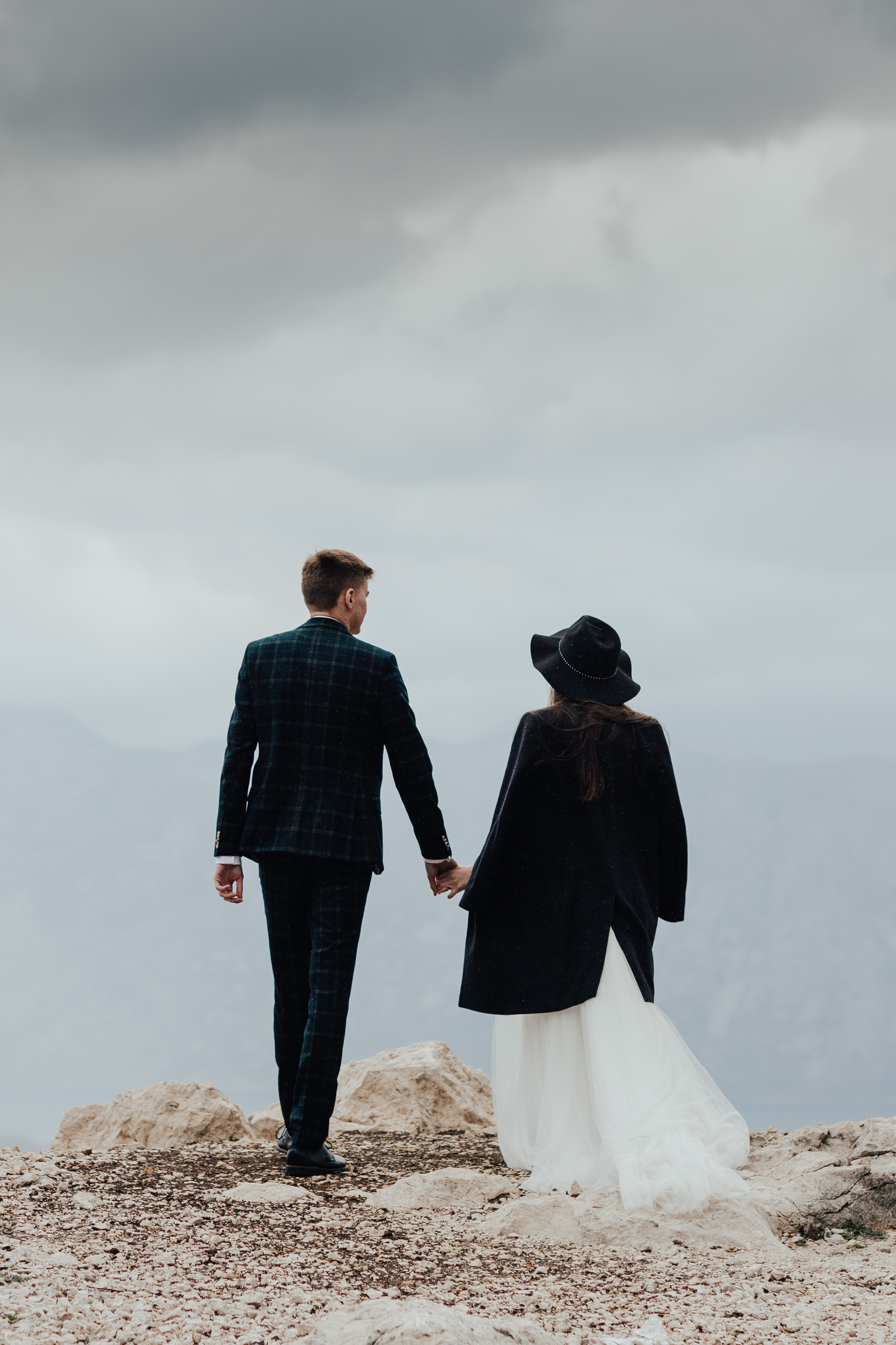 Portland, Seattle, Bend & Oregon Coast Elopement Photography | Elopements by Georgy Shishkin. Capturing Love in the Heart of the Pacific Northwes