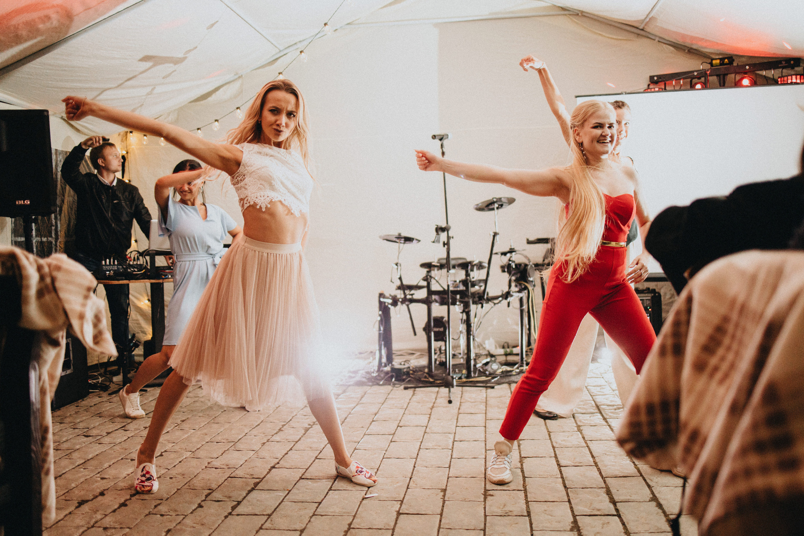 Mountain Wedding Photography in Portland, Seattle, Bend & Oregon Coast | Tonya & Sergey by Georgy Shishkin. Capturing Love in the Heart of the Pacific Northwes