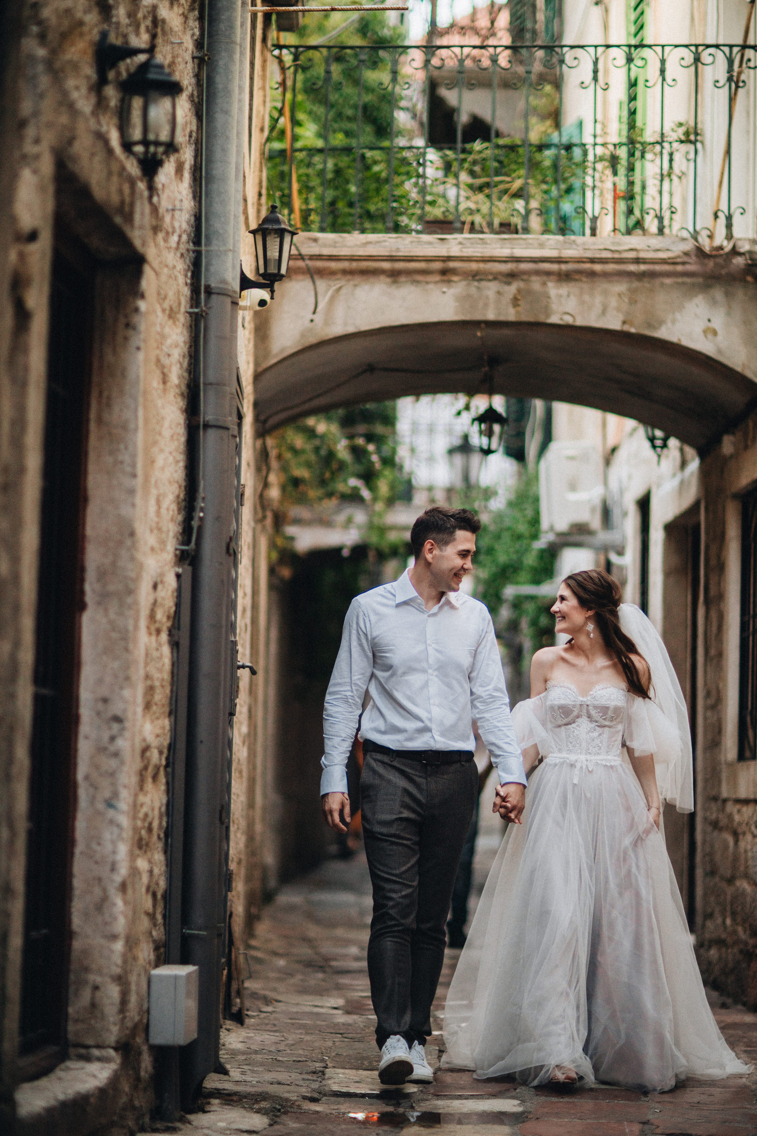 Portland, Seattle, Bend & Oregon Coast Wedding Photography | Destination Weddings in Montenegro by Georgy Shishkin. Capturing Love in the Heart of the Pacific Northwes