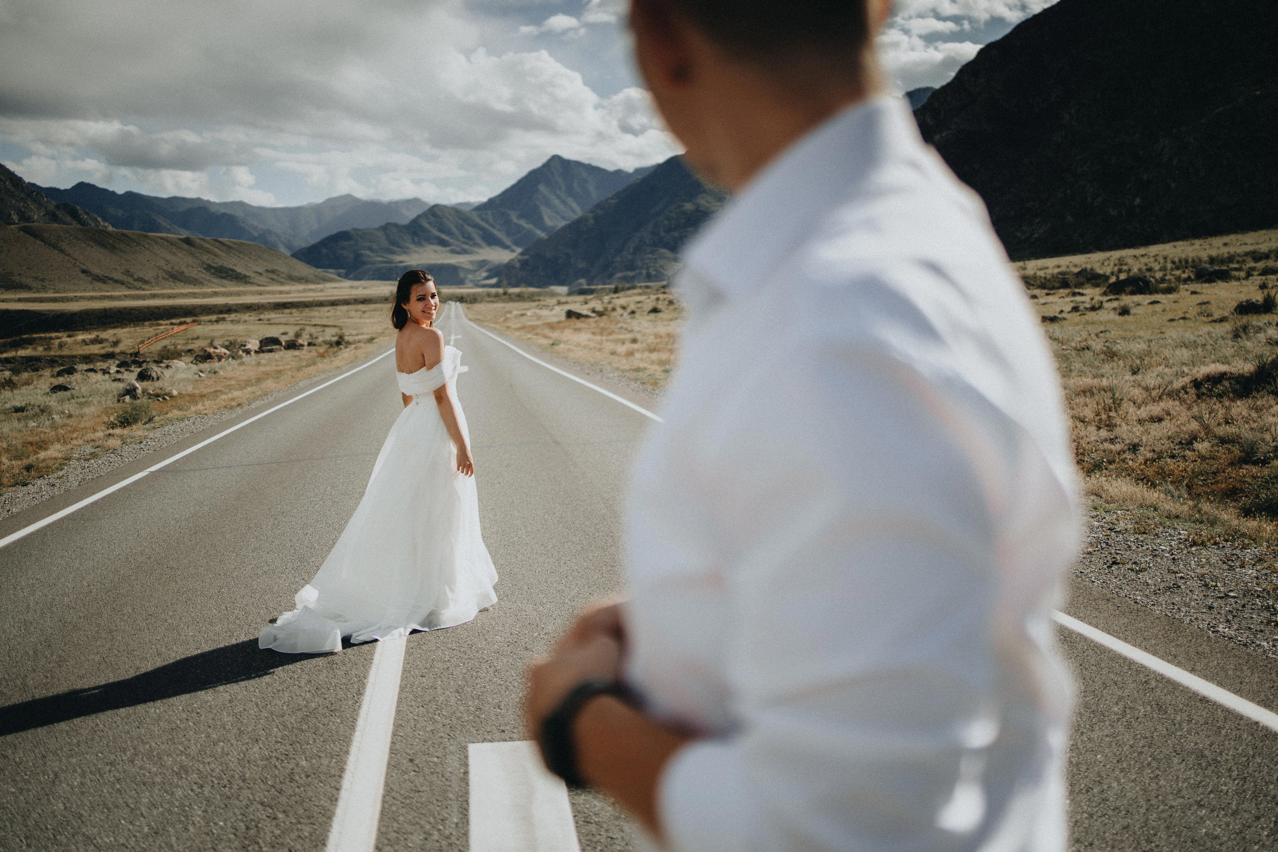 Portland, Seattle, Bend & Oregon Coast Elopement Photography | Alex & Michael's Mountain Wedding by Georgy Shishkin. Capturing Love in the Heart of the Pacific Northwes