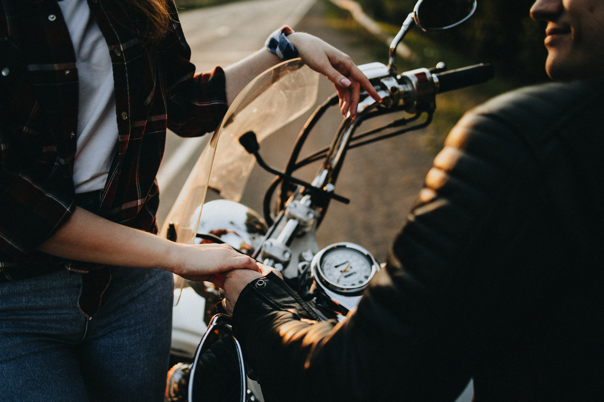 Portland, Seattle & Oregon Coast Elopement & Engagement Photography | Kate & Ilya's Love Story | Georgy Shishkin. Capturing Love in the Heart of the Pacific Northwes
