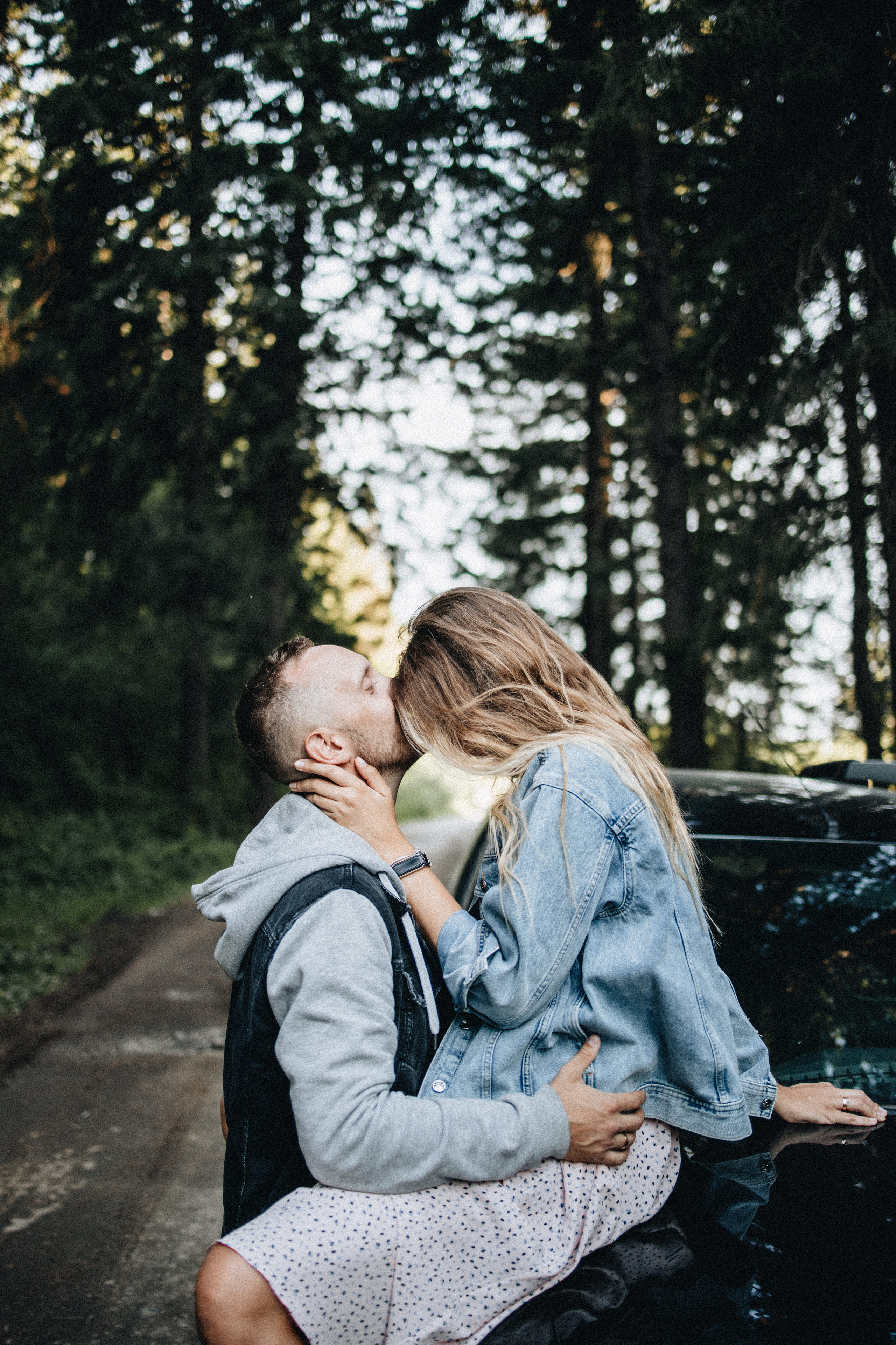 Julie & Alex Engagement Photography  | Georgy Shishkin | Photography in Portland, Seattle, Bend & Oregon Coast. Capturing Love in the Heart of the Pacific Northwes