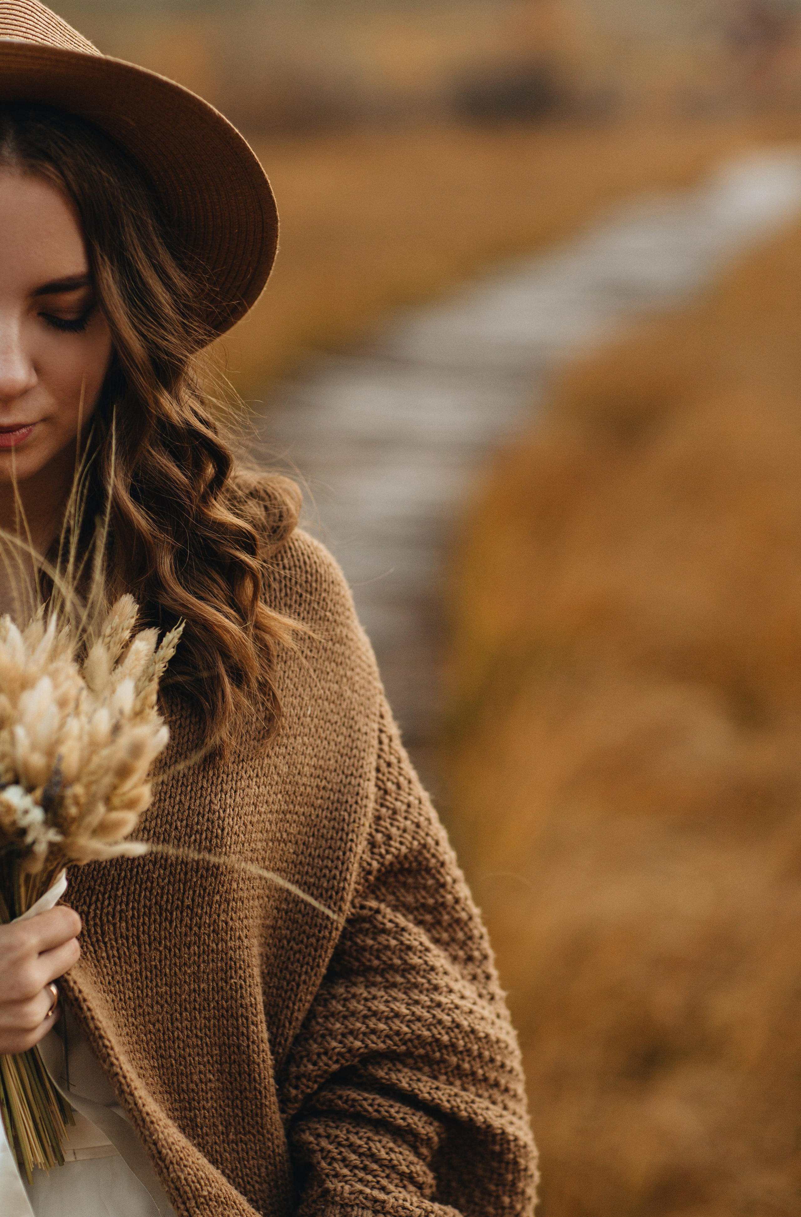 Portland, Seattle, Bend & Oregon Coast Elopement & Wedding Photography | J & J Mountain Adventure by Georgy Shishkin. Capturing Love in the Heart of the Pacific Northwes