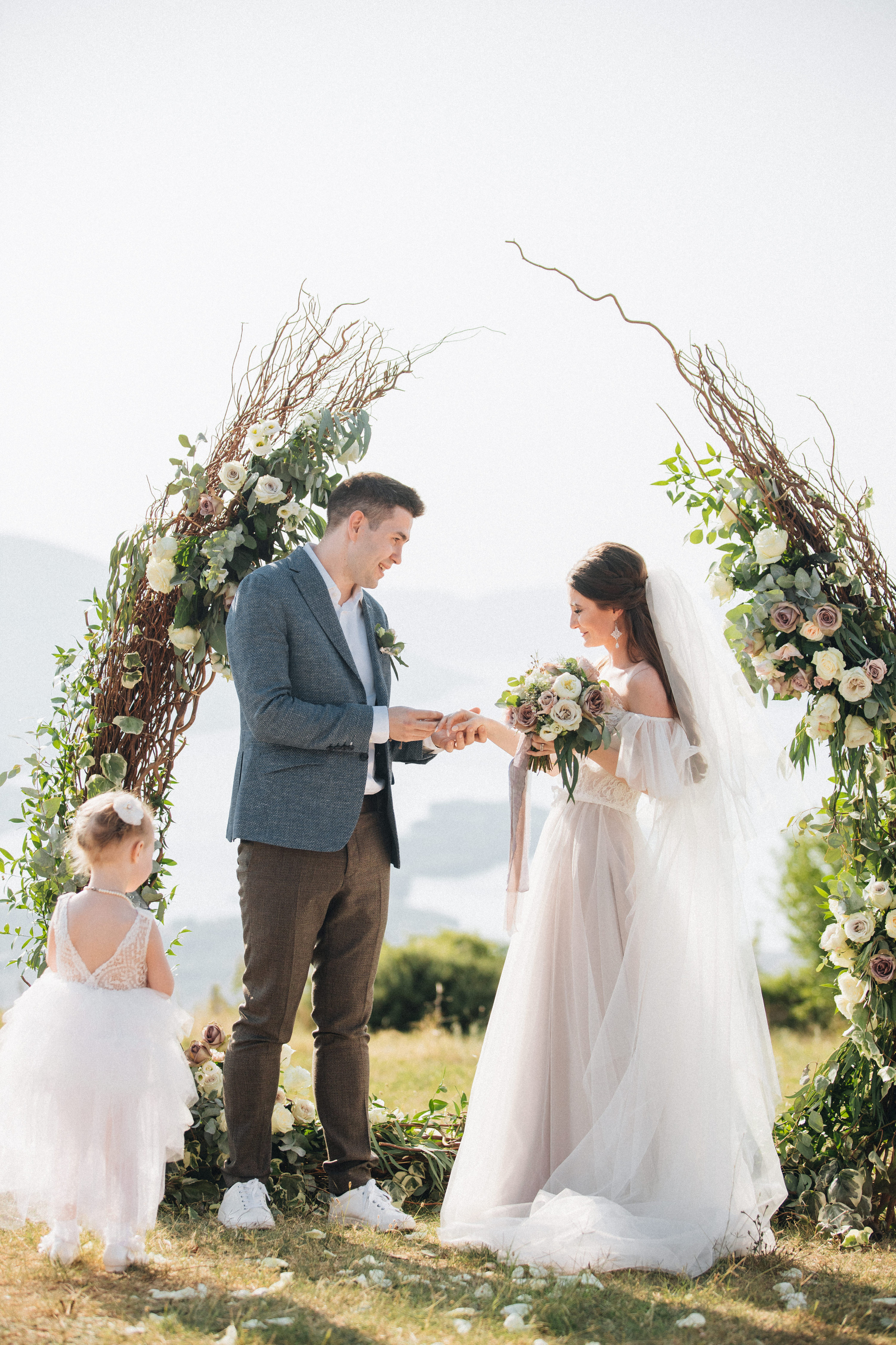 Portland, Seattle, Bend & Oregon Coast Wedding Photography | Destination Weddings in Montenegro by Georgy Shishkin. Capturing Love in the Heart of the Pacific Northwes