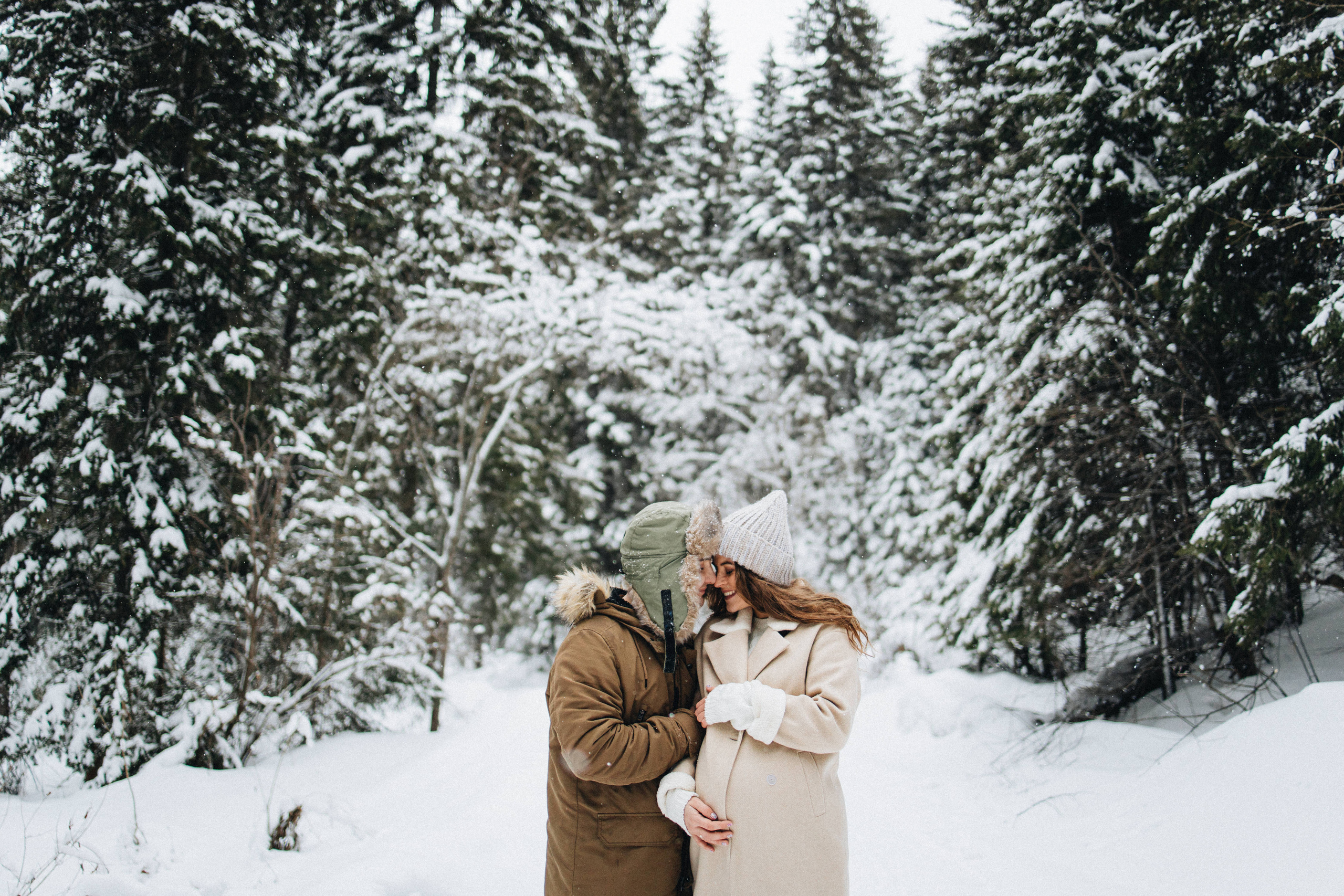 Capture the Warmth of Winter with Family Photography in Portland, Seattle, Bend & Oregon Coast | Georgy Shishkin. Capturing Love in the Heart of the Pacific Northwes