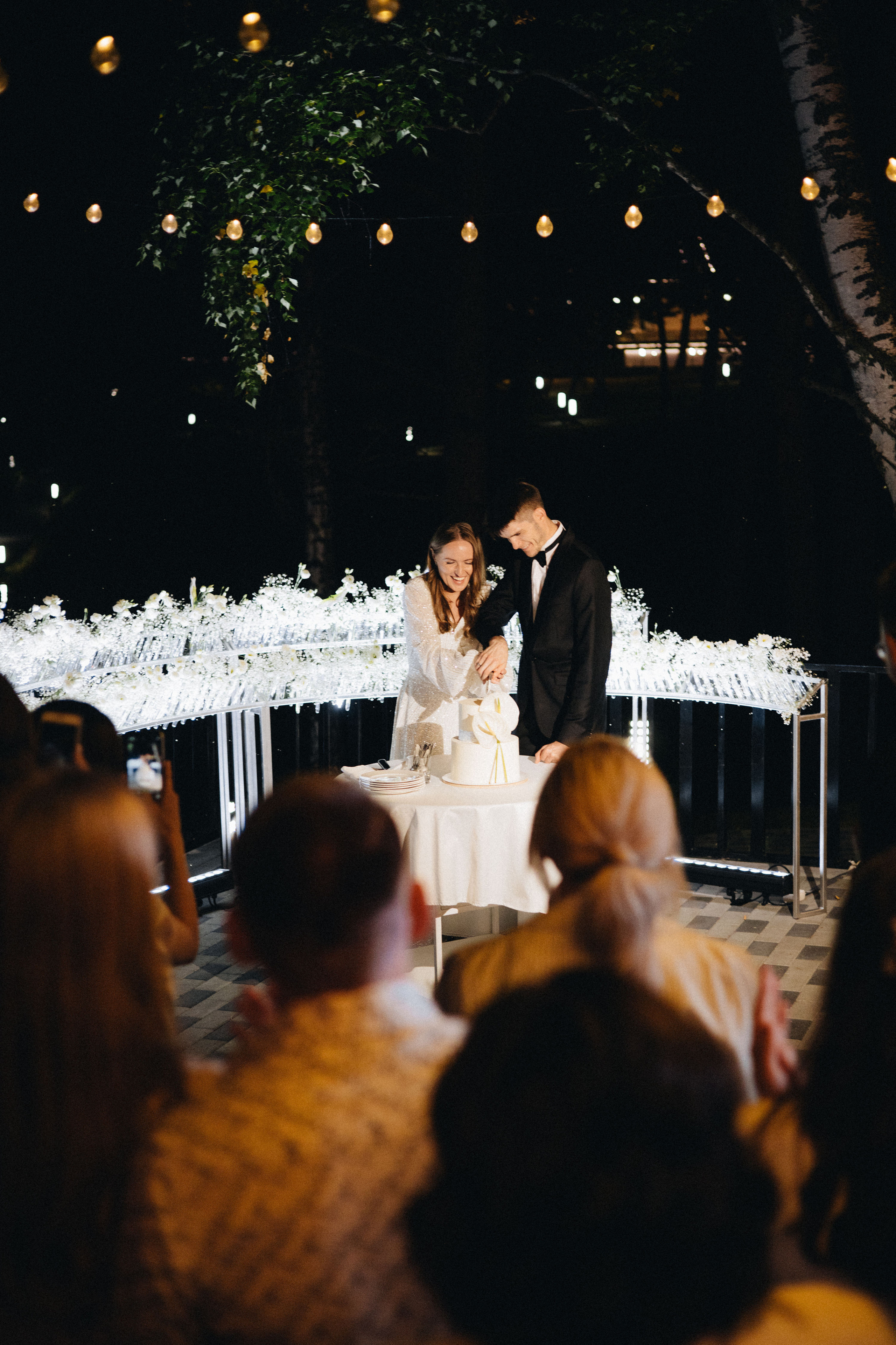 Bakker Wedding Photography in Portland, Seattle, Bend & Oregon Coast | Classic Black & White Wedding by Georgy Shishkin. Capturing Love in the Heart of the Pacific Northwes