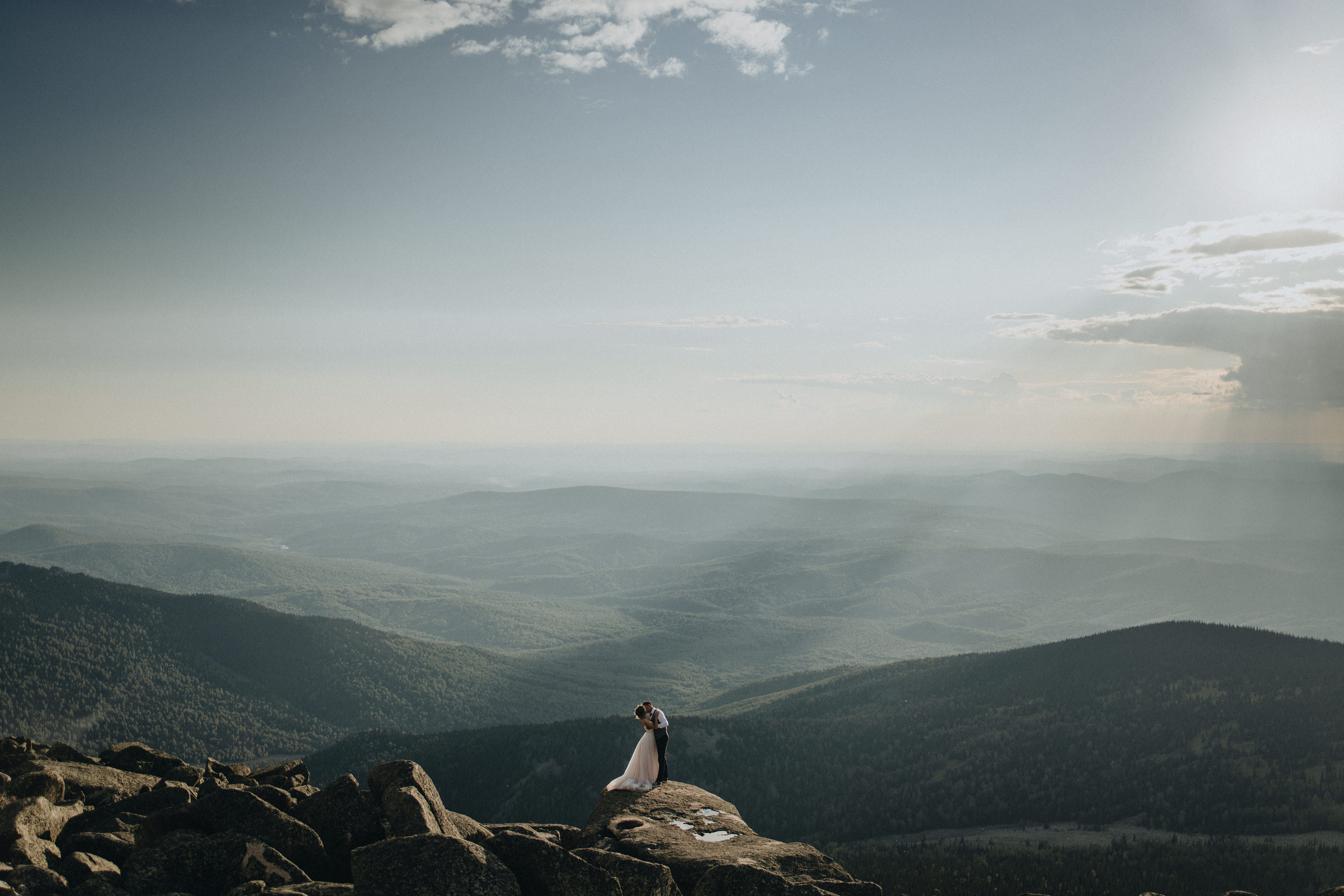 Mountain Wedding Photography in Portland, Seattle, Bend & Oregon Coast | Tonya & Sergey by Georgy Shishkin. Capturing Love in the Heart of the Pacific Northwes