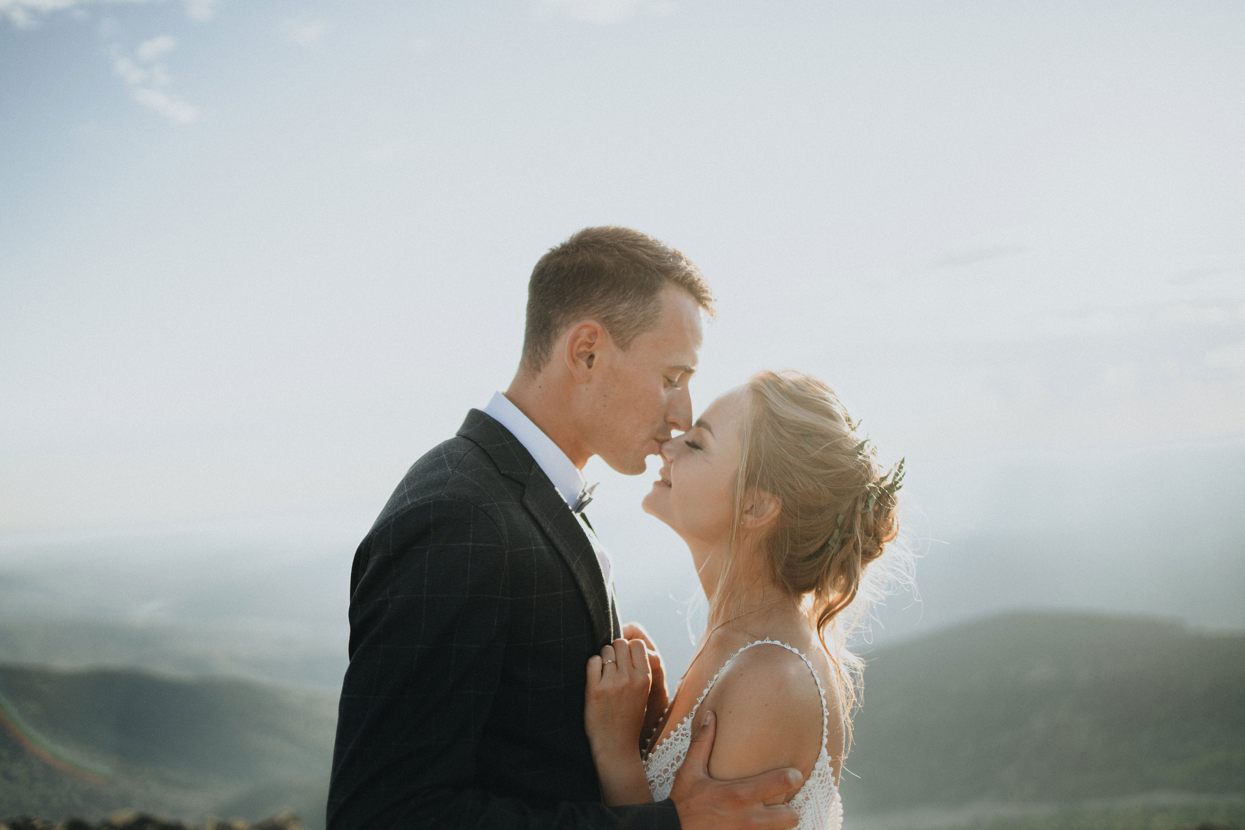 Mountain Wedding Photography in Portland, Seattle, Bend & Oregon Coast | Tonya & Sergey by Georgy Shishkin. Capturing Love in the Heart of the Pacific Northwes