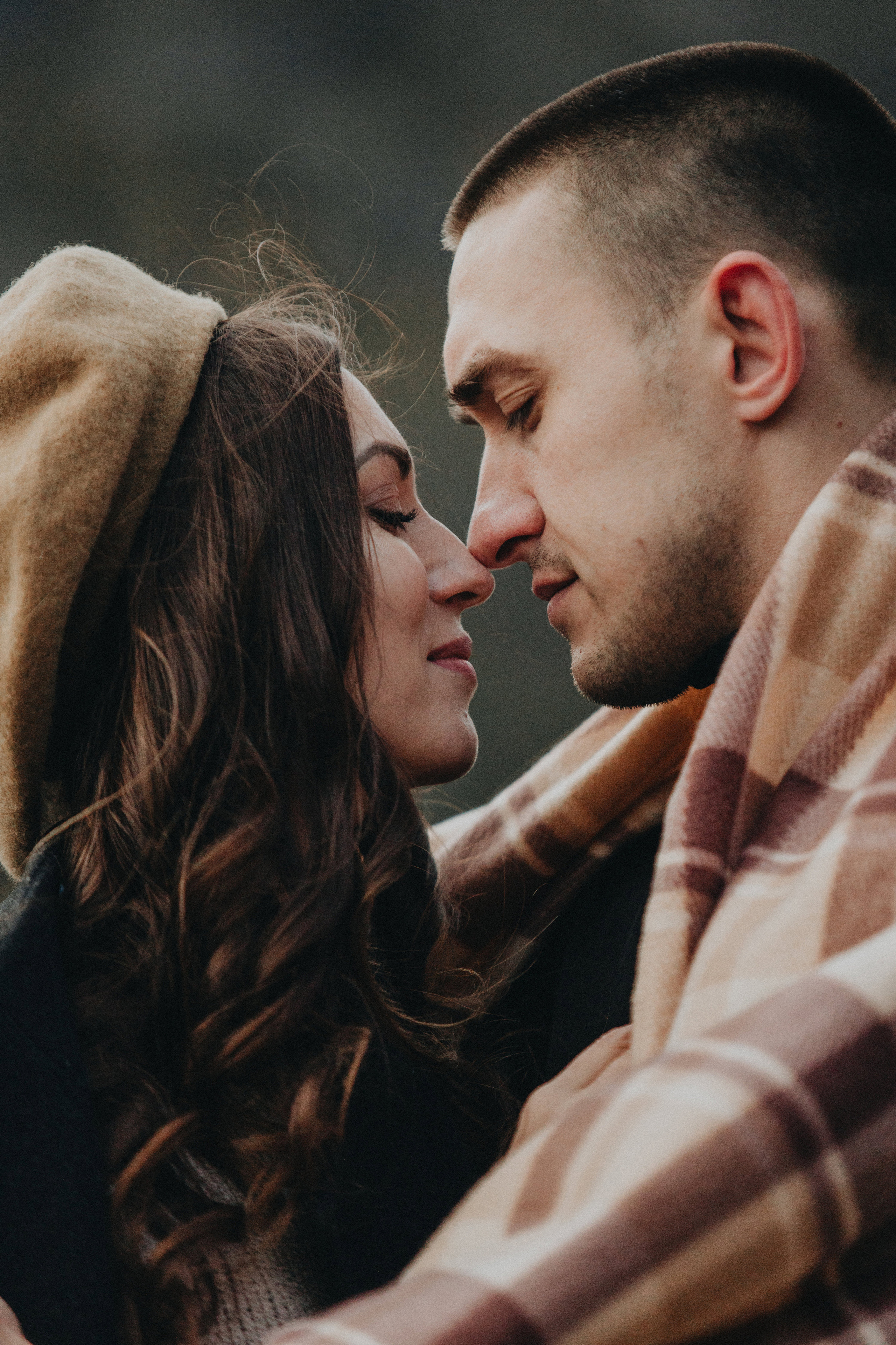 Anastasia & Konstantin’s Mountain Elopement Photography | Georgy Shishkin in Portland, Seattle, Bend & Oregon Coast. Capturing Love in the Heart of the Pacific Northwes