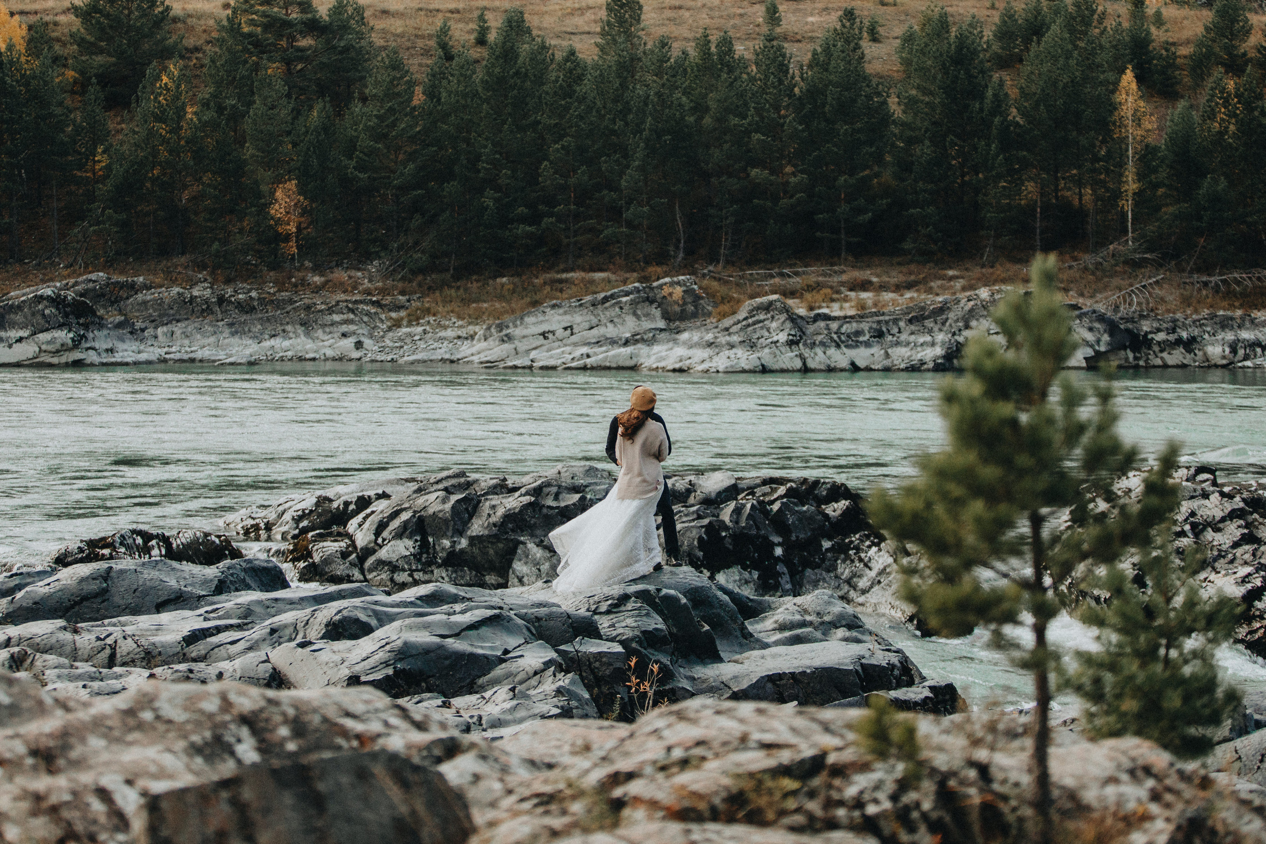 Anastasia & Konstantin’s Mountain Elopement Photography | Georgy Shishkin in Portland, Seattle, Bend & Oregon Coast. Capturing Love in the Heart of the Pacific Northwes