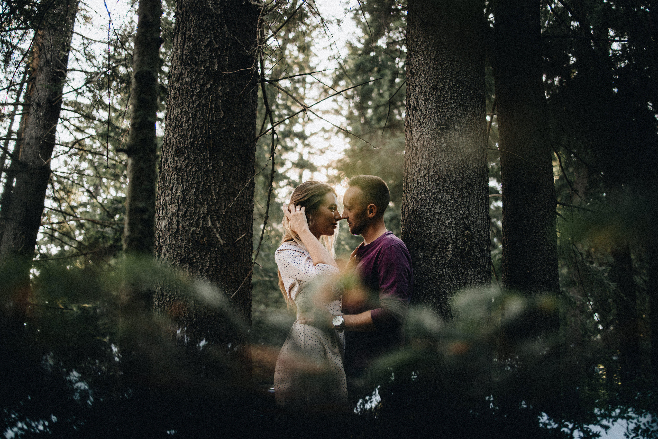 Julie & Alex Engagement Photography  | Georgy Shishkin | Photography in Portland, Seattle, Bend & Oregon Coast. Capturing Love in the Heart of the Pacific Northwes