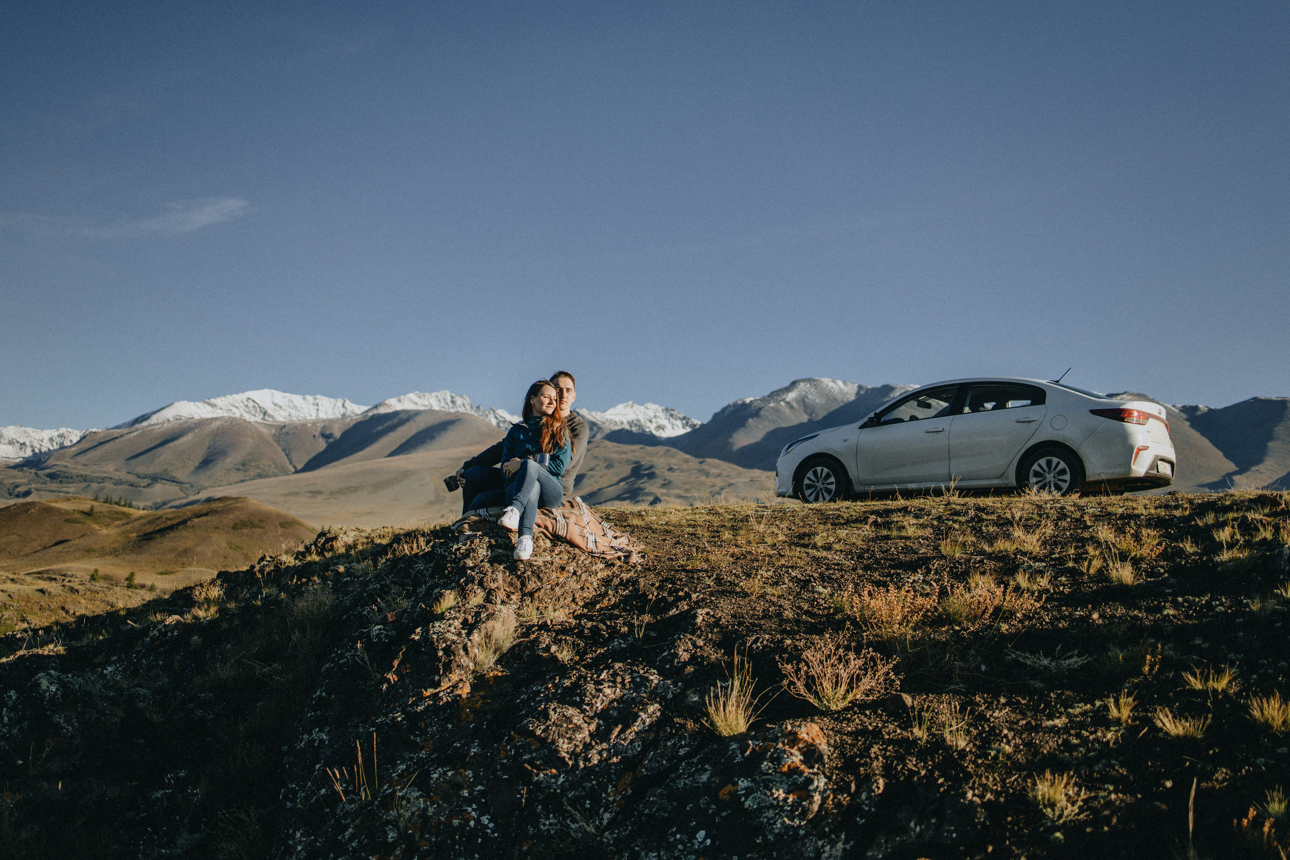 Portland, Seattle, Bend & Oregon Coast Elopement Photography | Alex & Michael's Mountain Wedding by Georgy Shishkin. Capturing Love in the Heart of the Pacific Northwes