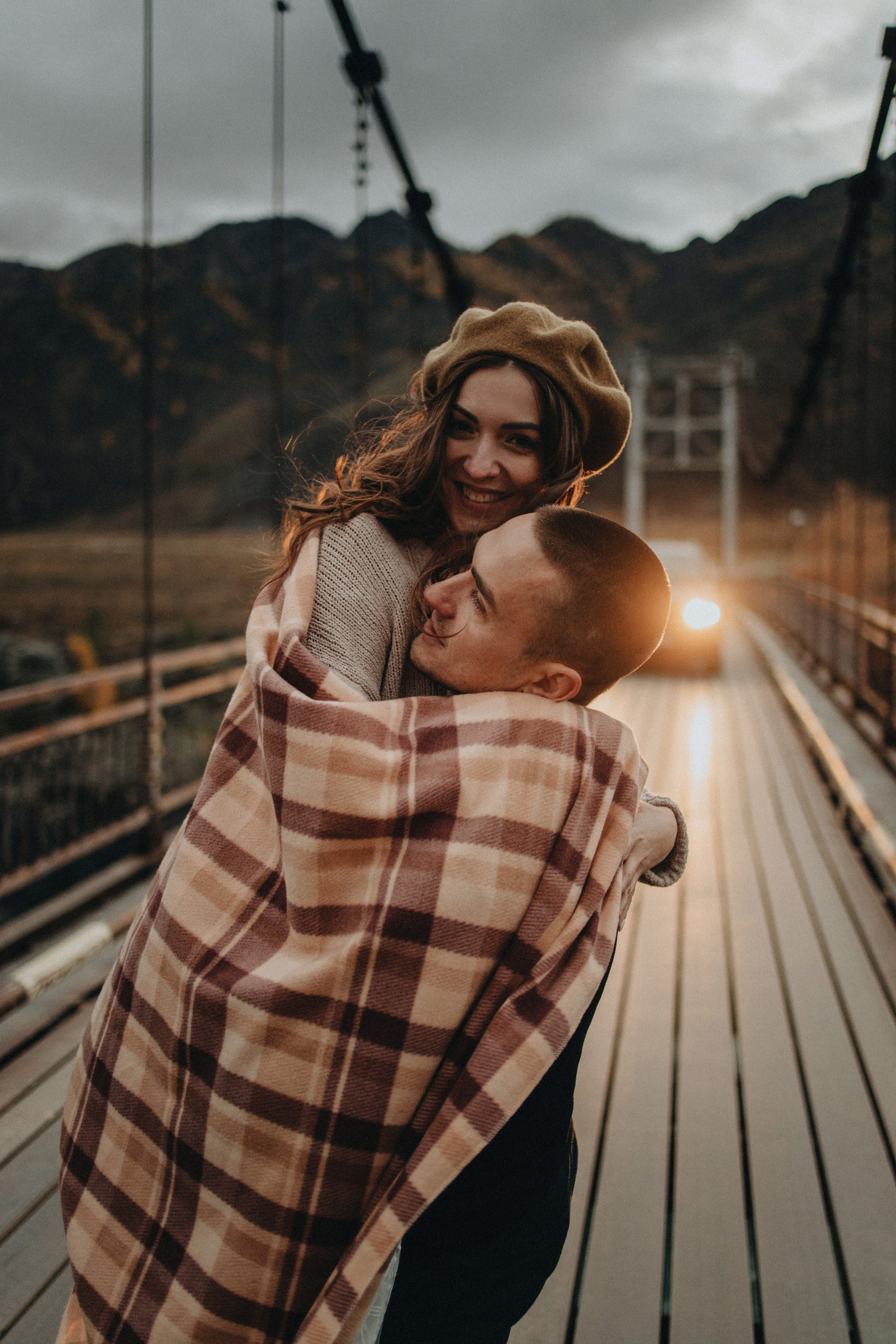 Anastasia & Konstantin’s Mountain Elopement Photography | Georgy Shishkin in Portland, Seattle, Bend & Oregon Coast. Capturing Love in the Heart of the Pacific Northwes