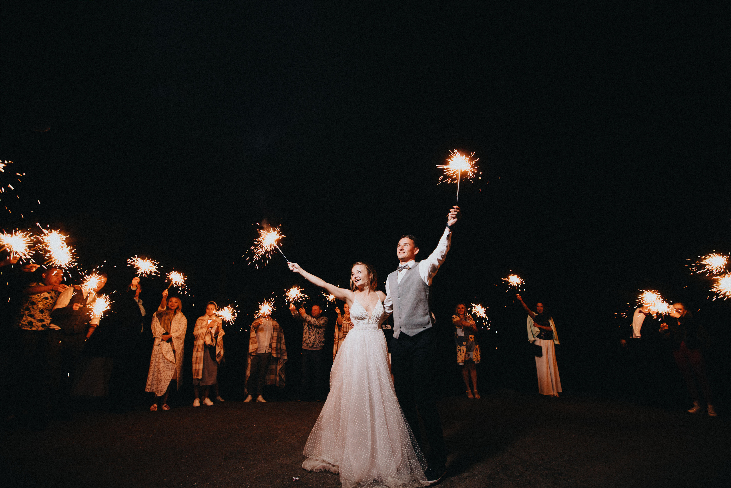 Mountain Wedding Photography in Portland, Seattle, Bend & Oregon Coast | Tonya & Sergey by Georgy Shishkin. Capturing Love in the Heart of the Pacific Northwes
