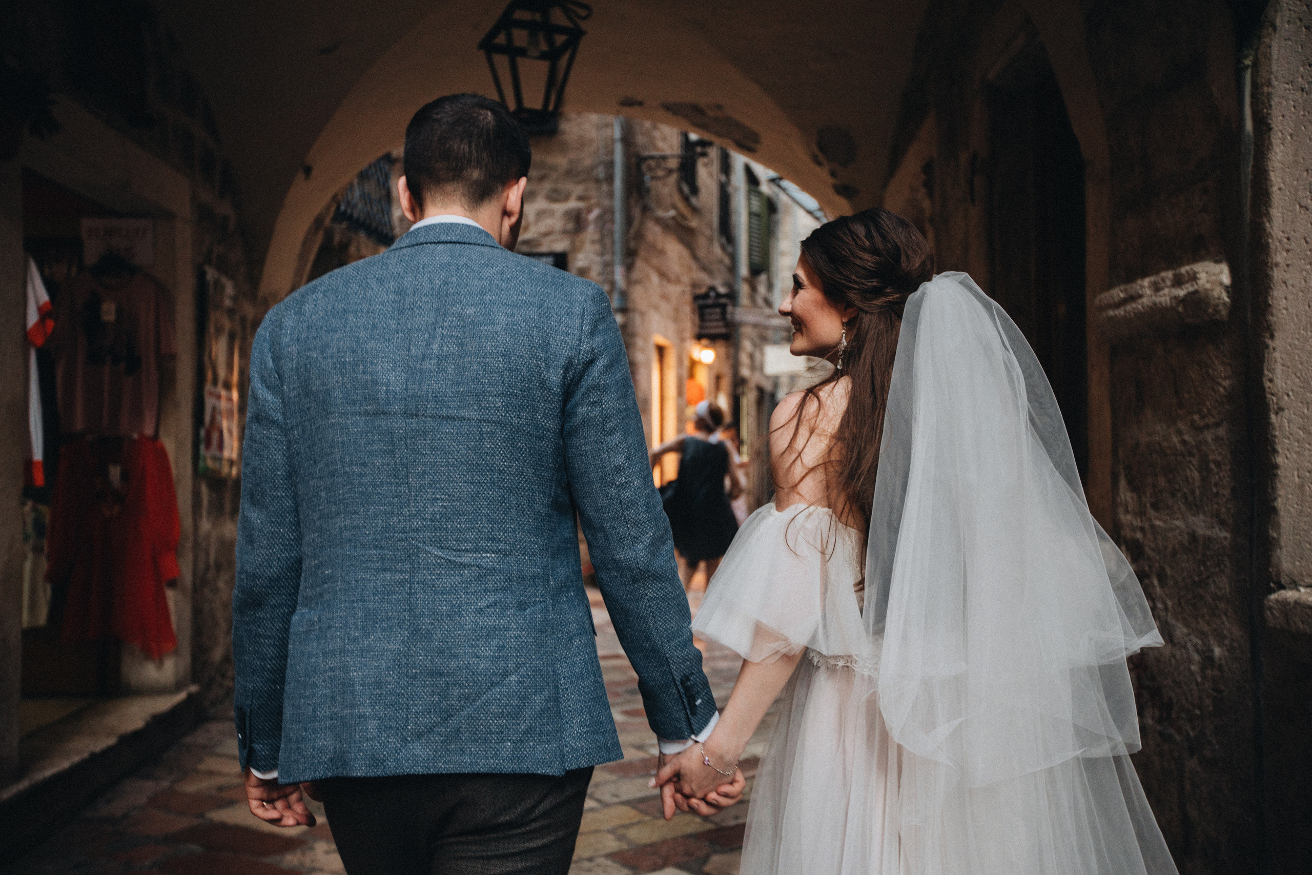 Portland, Seattle, Bend & Oregon Coast Wedding Photography | Destination Weddings in Montenegro by Georgy Shishkin. Capturing Love in the Heart of the Pacific Northwes