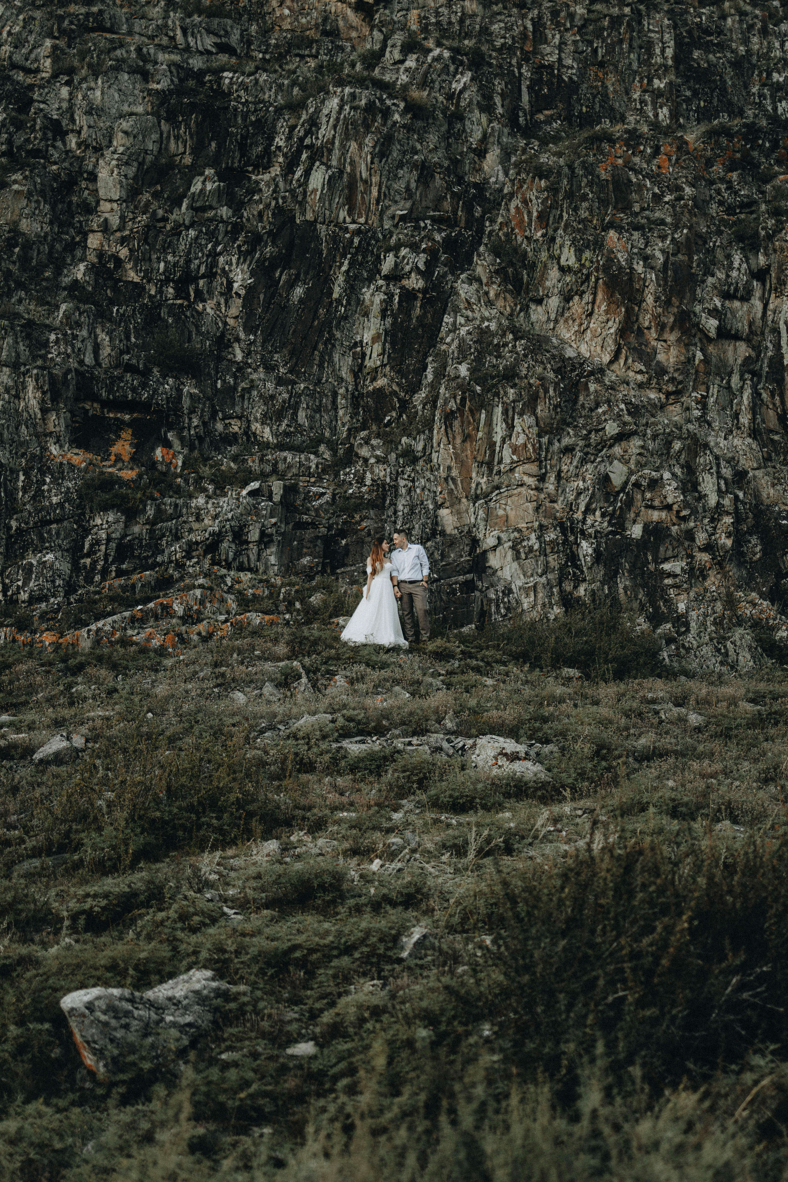 Portland, Seattle, Bend & Oregon Coast Elopement Photography | Alex & Michael's Mountain Wedding by Georgy Shishkin. Capturing Love in the Heart of the Pacific Northwes