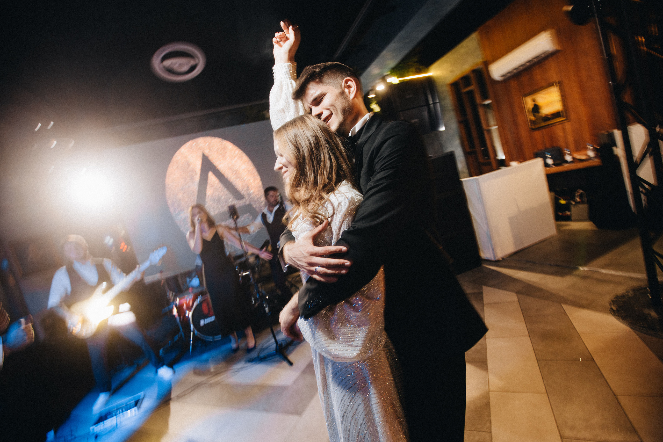 Bakker Wedding Photography in Portland, Seattle, Bend & Oregon Coast | Classic Black & White Wedding by Georgy Shishkin. Capturing Love in the Heart of the Pacific Northwes