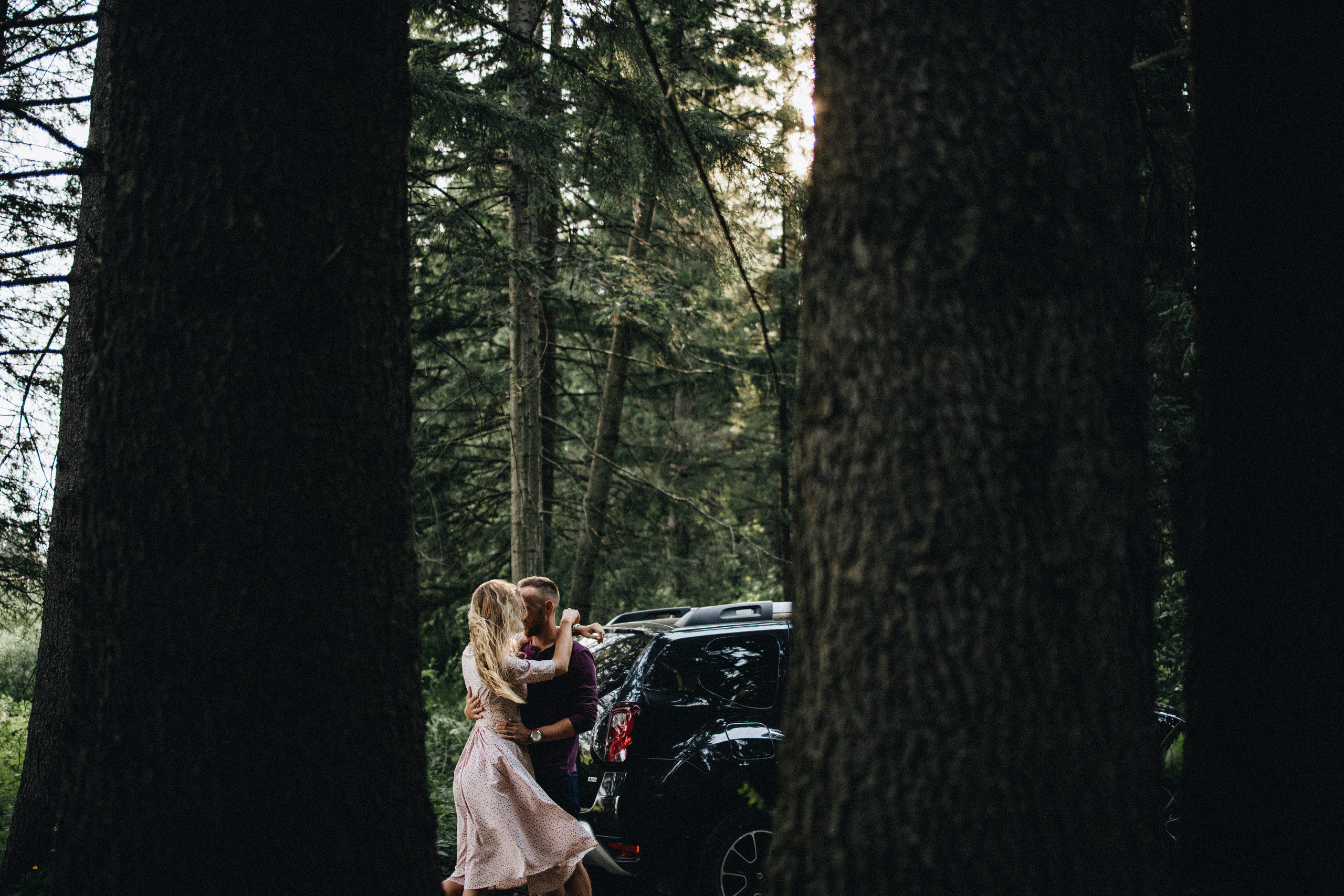 Julie & Alex Engagement Photography  | Georgy Shishkin | Photography in Portland, Seattle, Bend & Oregon Coast. Capturing Love in the Heart of the Pacific Northwes