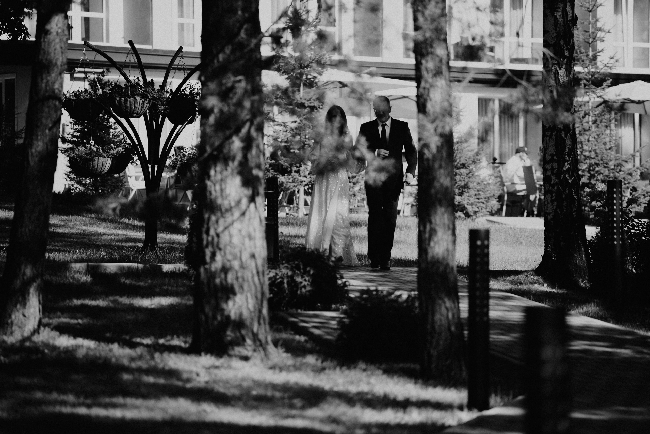 Bakker Wedding Photography in Portland, Seattle, Bend & Oregon Coast | Classic Black & White Wedding by Georgy Shishkin. Capturing Love in the Heart of the Pacific Northwes