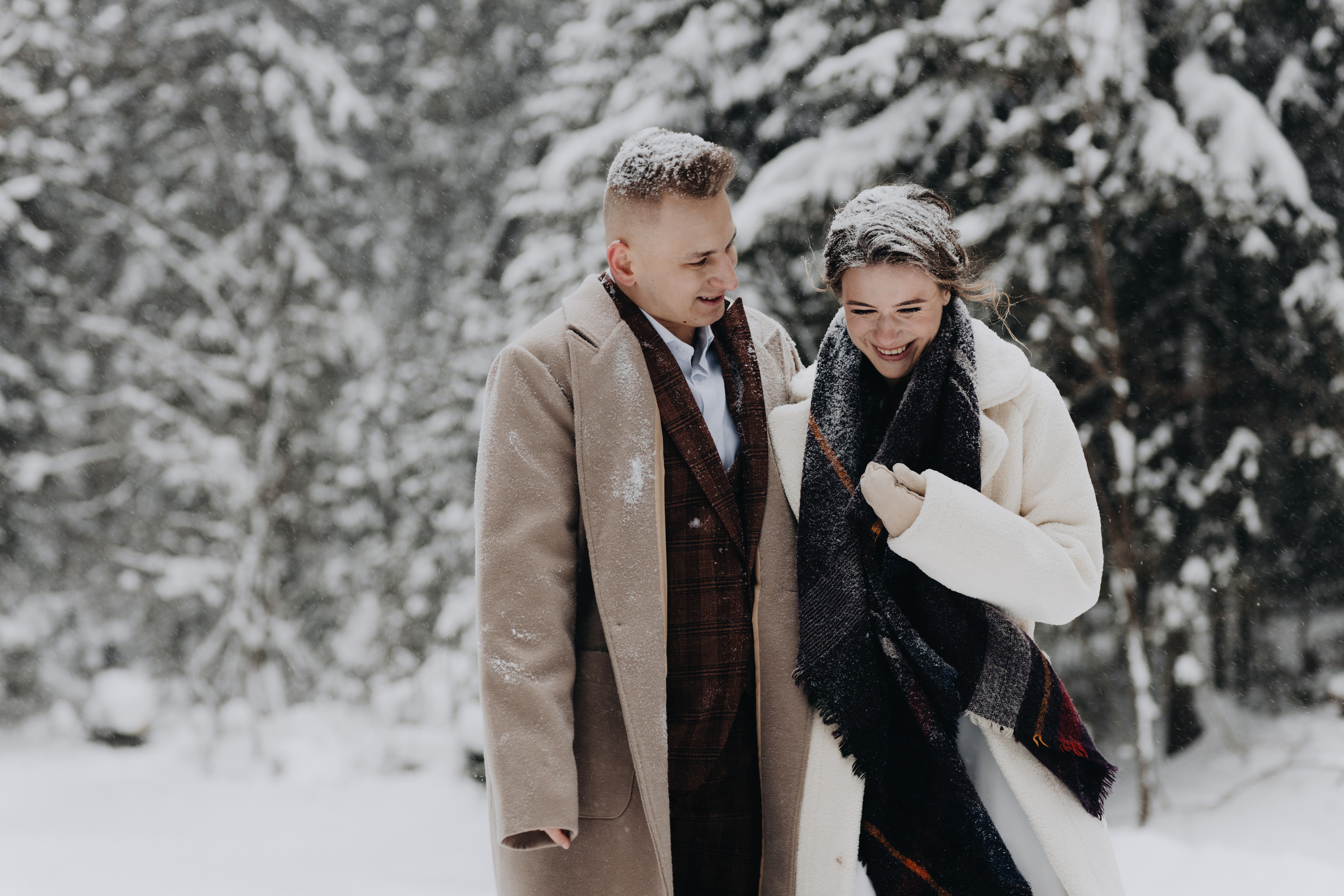 Winter Engagement Photography in Portland, Seattle, Bend & Oregon Coast | Anastasia & Sergey | Georgy Shishkin. Capturing Love in the Heart of the Pacific Northwes