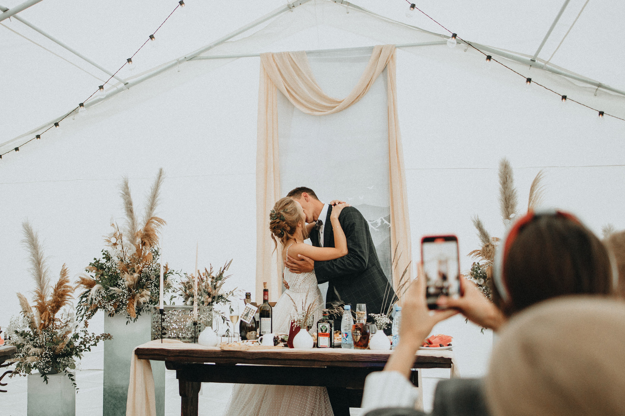 Mountain Wedding Photography in Portland, Seattle, Bend & Oregon Coast | Tonya & Sergey by Georgy Shishkin. Capturing Love in the Heart of the Pacific Northwes