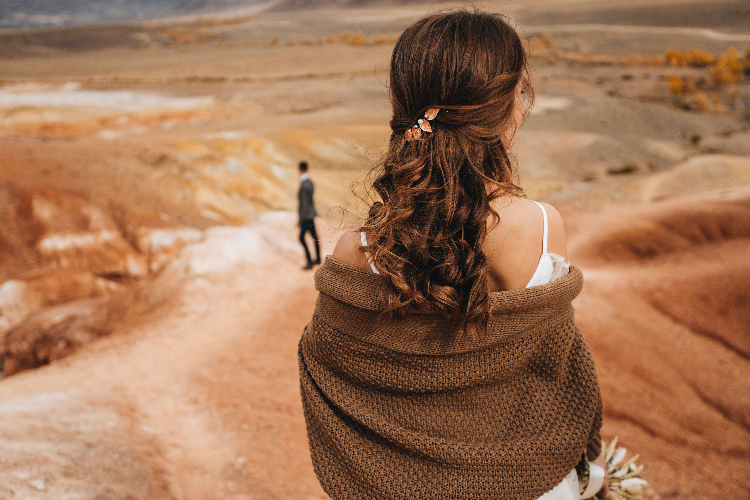 Portland, Seattle, Bend & Oregon Coast Elopement & Wedding Photography | J & J Mountain Adventure by Georgy Shishkin. Capturing Love in the Heart of the Pacific Northwes