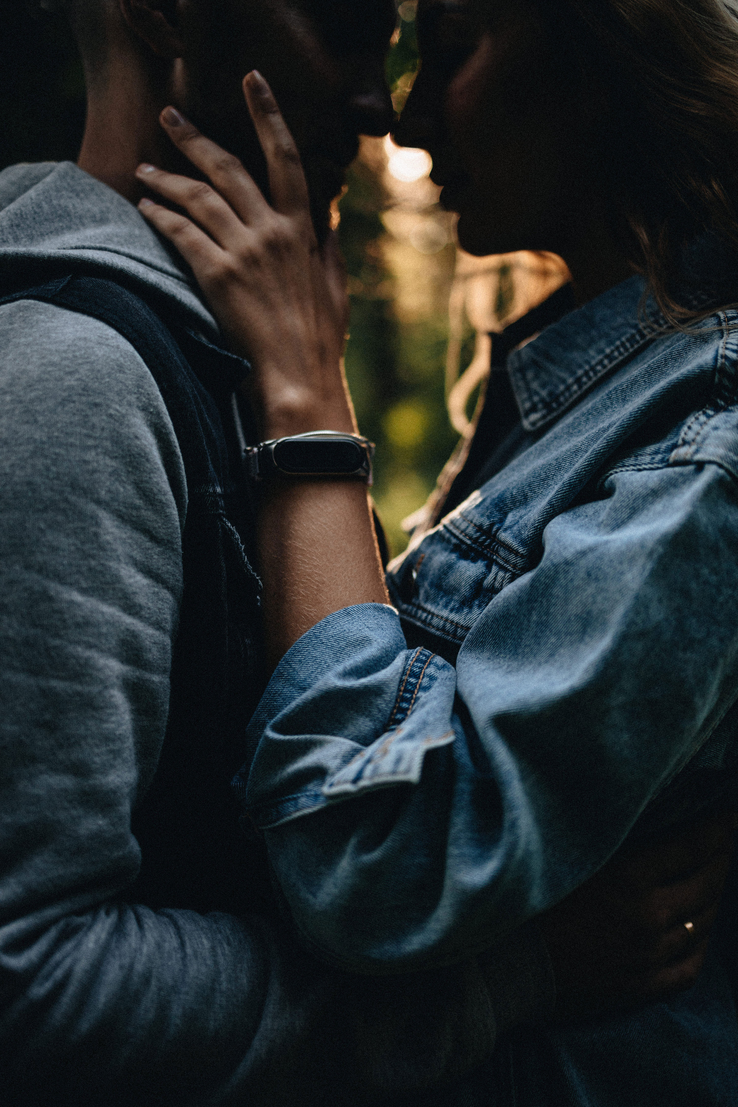 Julie & Alex Engagement Photography  | Georgy Shishkin | Photography in Portland, Seattle, Bend & Oregon Coast. Capturing Love in the Heart of the Pacific Northwes