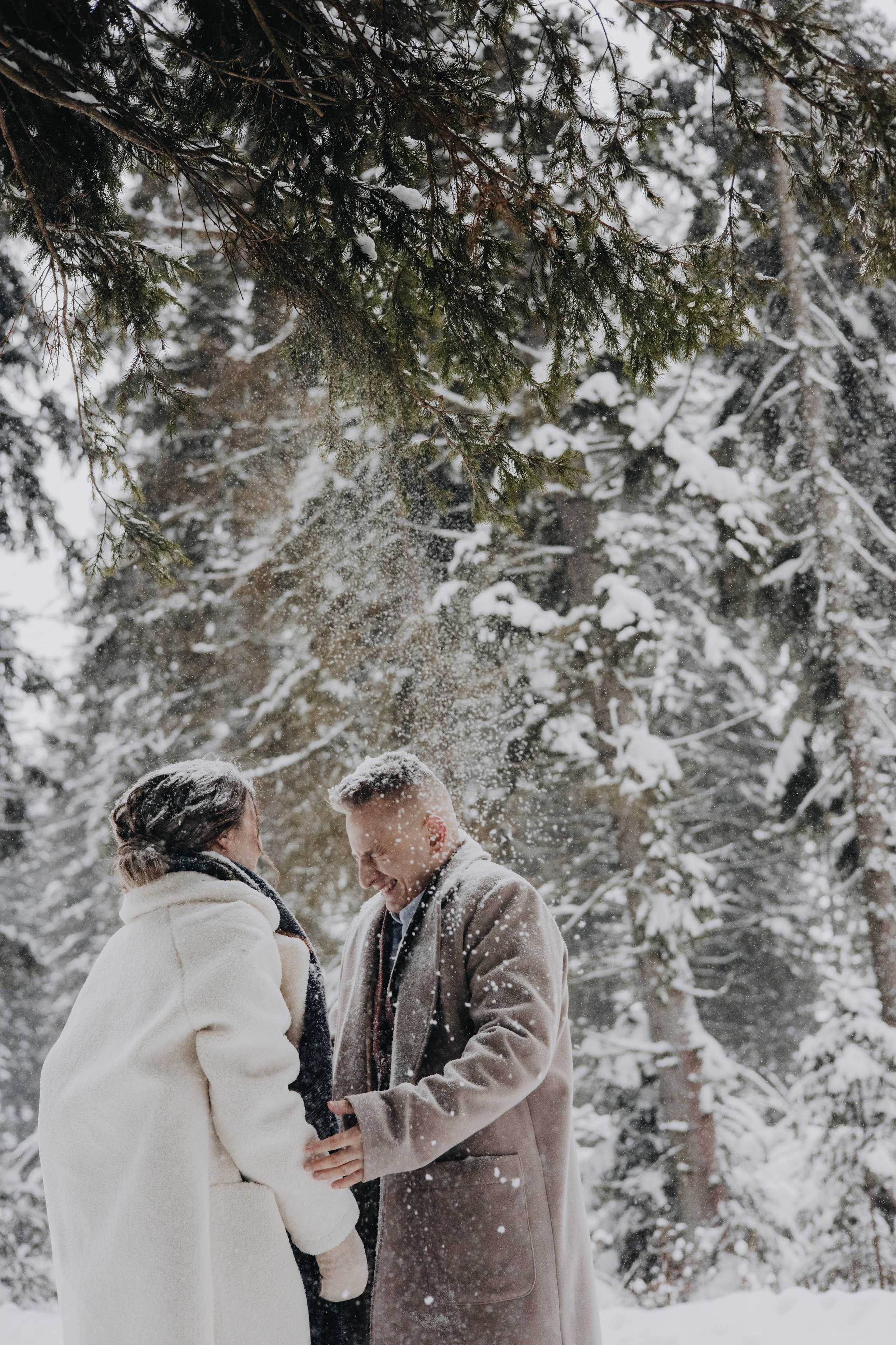 Winter Engagement Photography in Portland, Seattle, Bend & Oregon Coast | Anastasia & Sergey | Georgy Shishkin. Capturing Love in the Heart of the Pacific Northwes