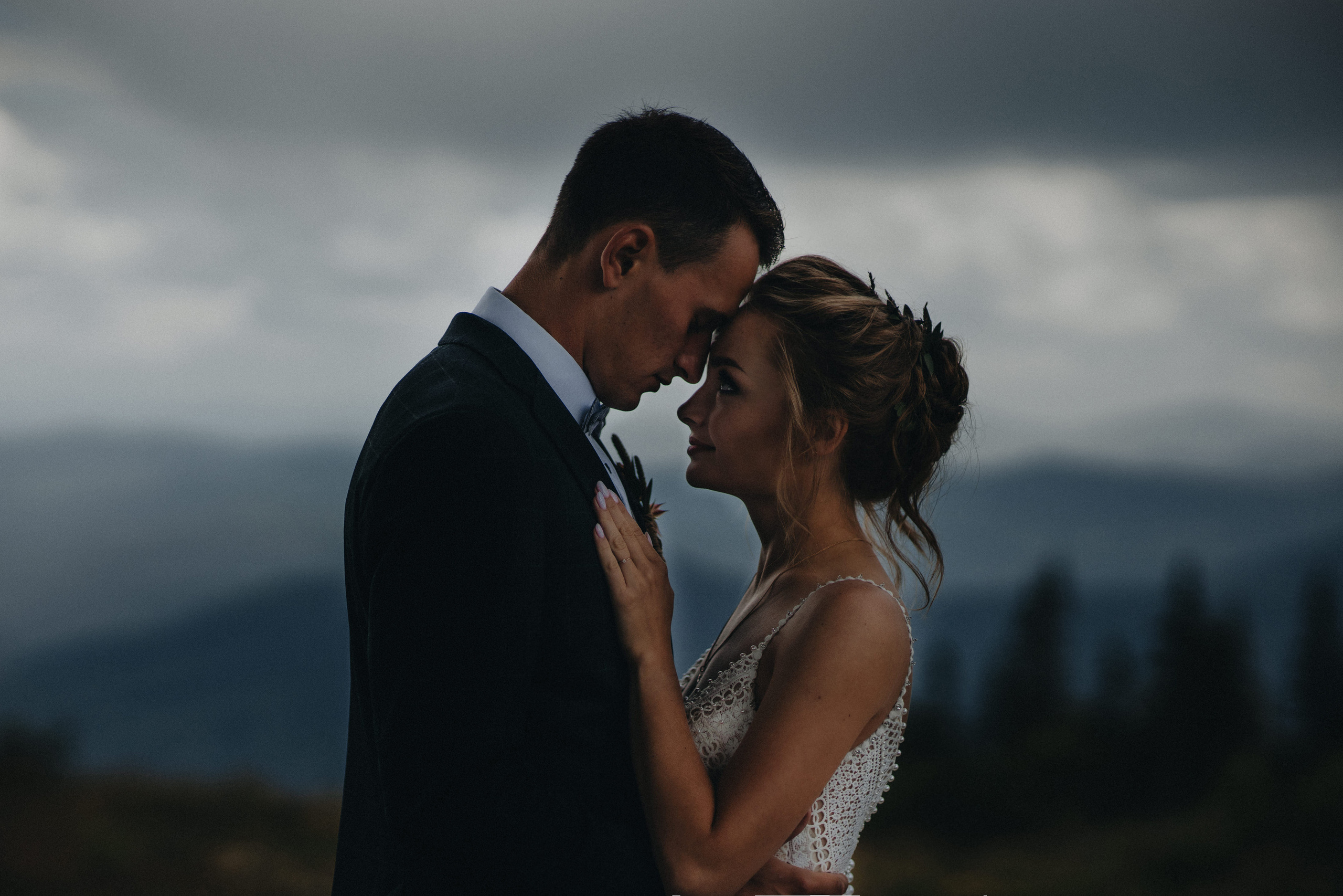 Mountain Wedding Photography in Portland, Seattle, Bend & Oregon Coast | Tonya & Sergey by Georgy Shishkin. Capturing Love in the Heart of the Pacific Northwes