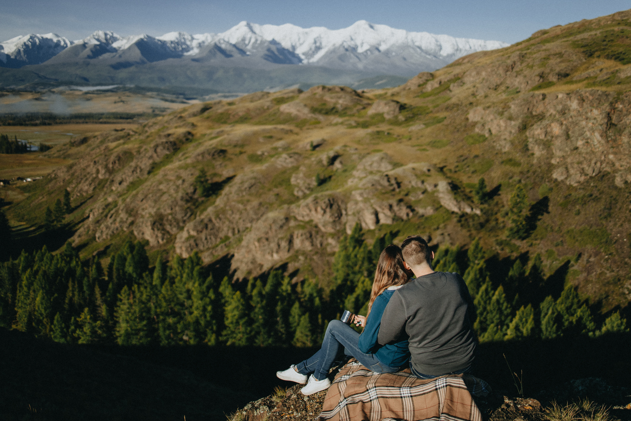 Portland, Seattle, Bend & Oregon Coast Elopement Photography | Alex & Michael's Mountain Wedding by Georgy Shishkin. Capturing Love in the Heart of the Pacific Northwes