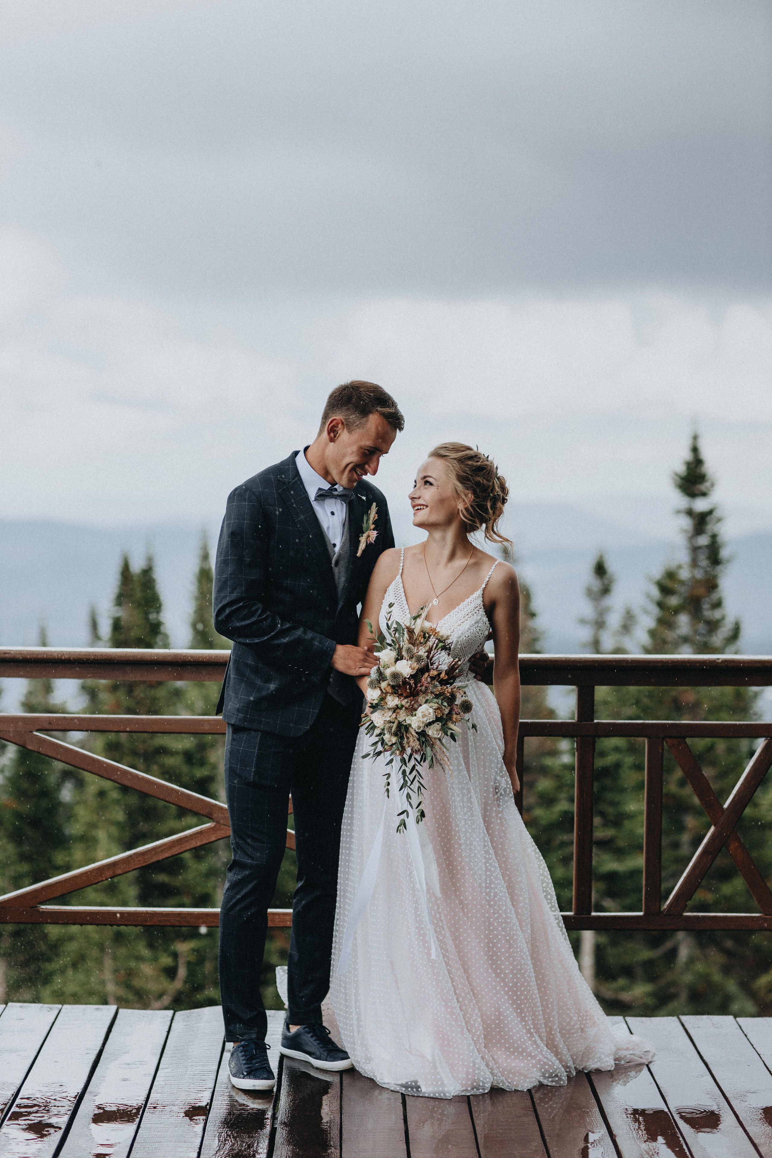 Mountain Wedding Photography in Portland, Seattle, Bend & Oregon Coast | Tonya & Sergey by Georgy Shishkin. Capturing Love in the Heart of the Pacific Northwes