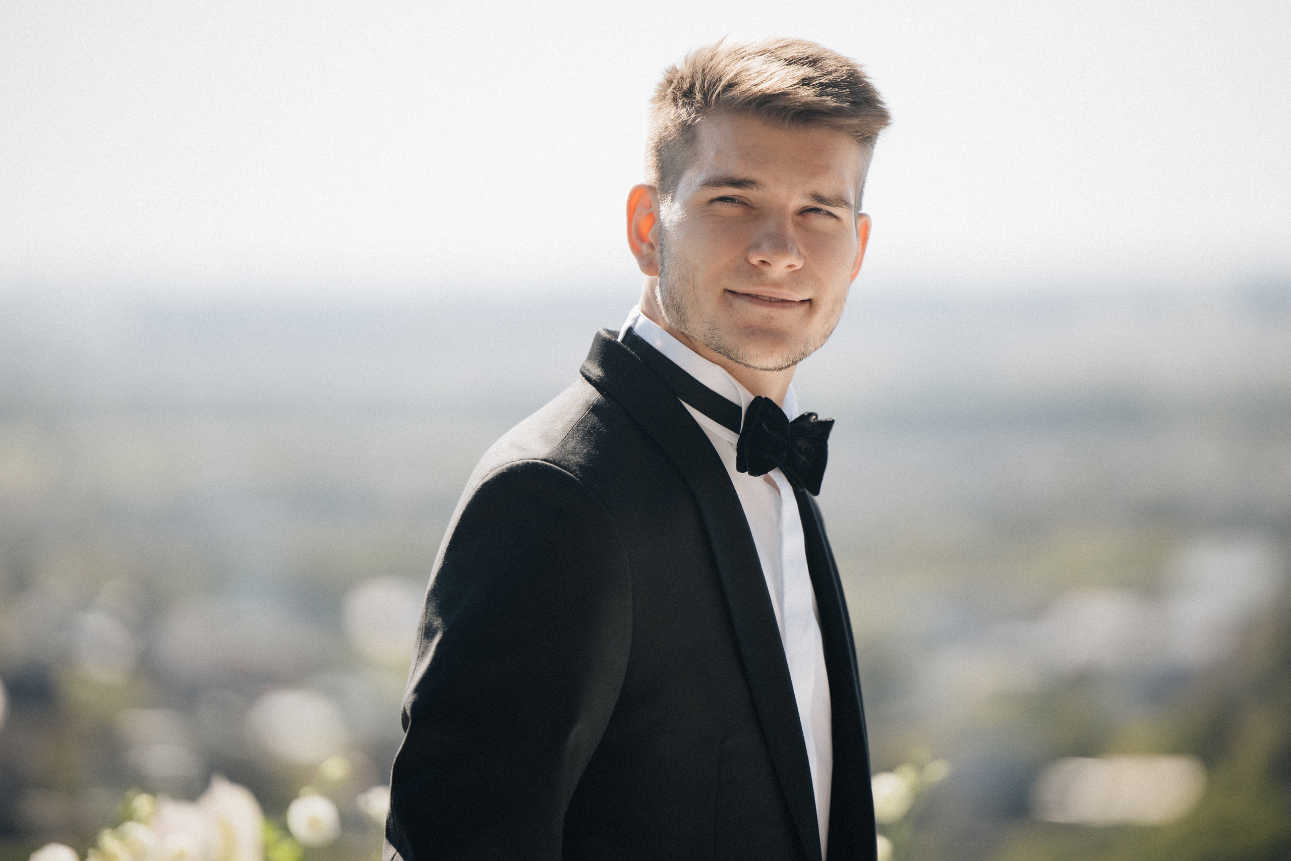 Bakker Wedding Photography in Portland, Seattle, Bend & Oregon Coast | Classic Black & White Wedding by Georgy Shishkin. Capturing Love in the Heart of the Pacific Northwes