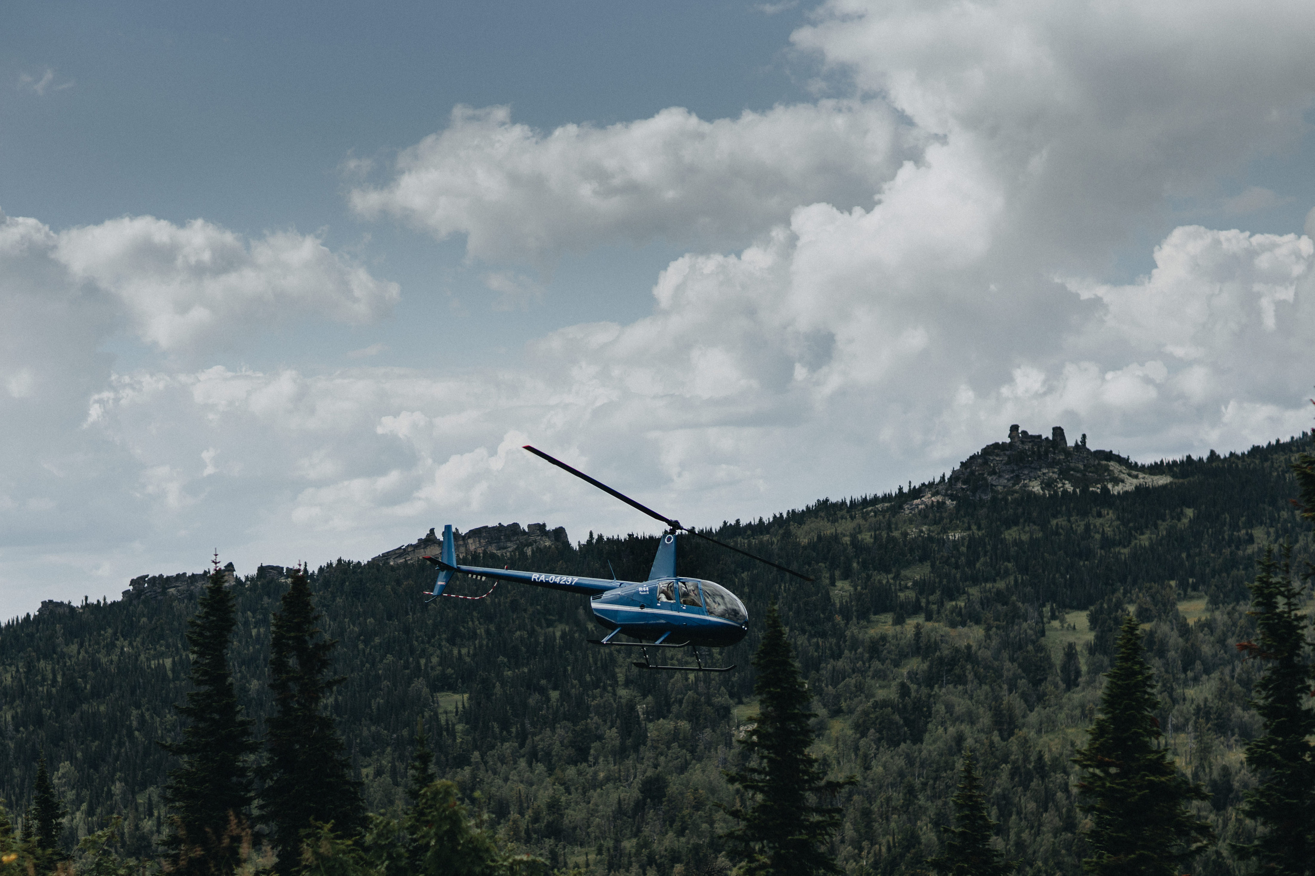 Mountain Wedding Photography in Portland, Seattle, Bend & Oregon Coast | Tonya & Sergey by Georgy Shishkin. Capturing Love in the Heart of the Pacific Northwes
