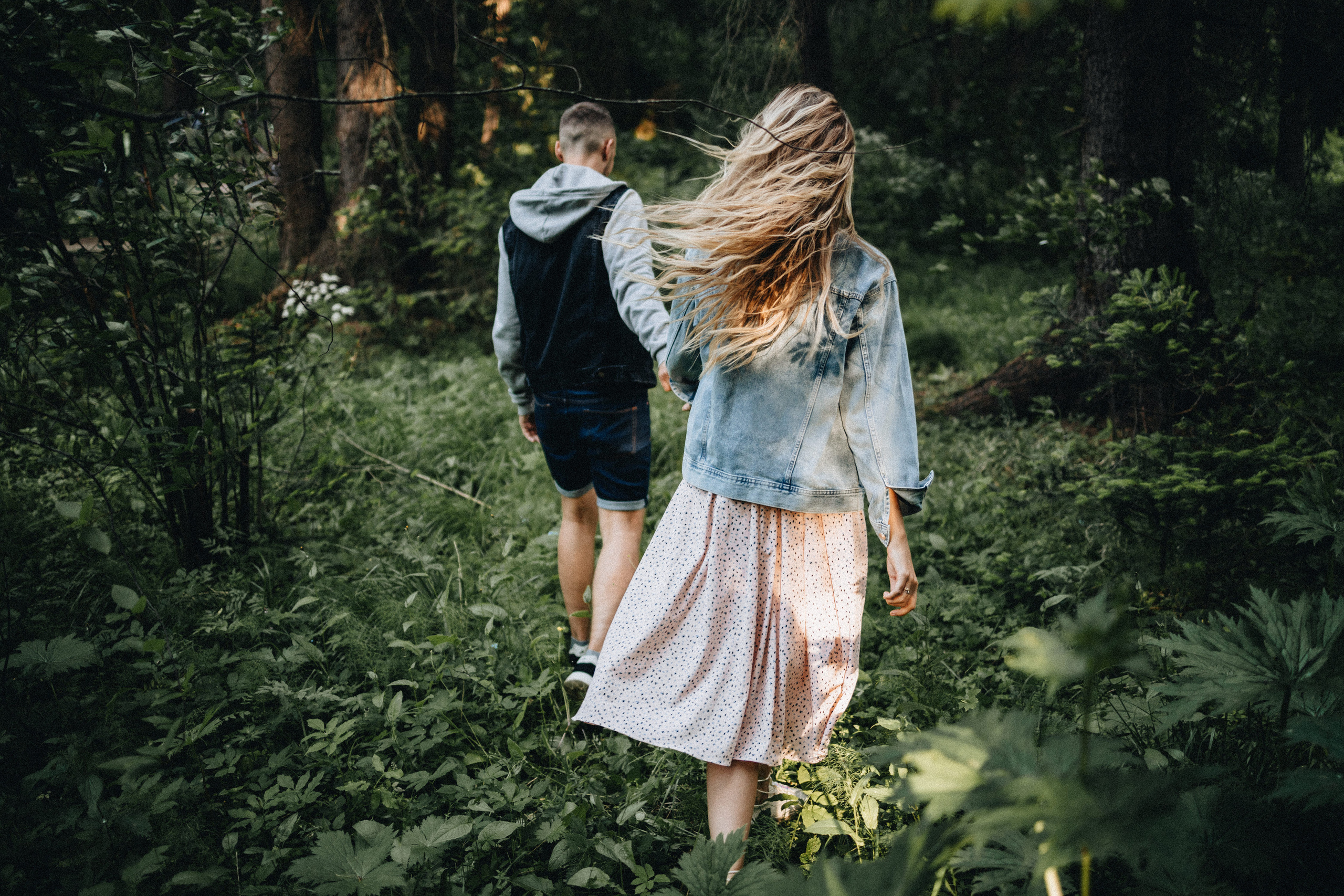 Julie & Alex Engagement Photography  | Georgy Shishkin | Photography in Portland, Seattle, Bend & Oregon Coast. Capturing Love in the Heart of the Pacific Northwes