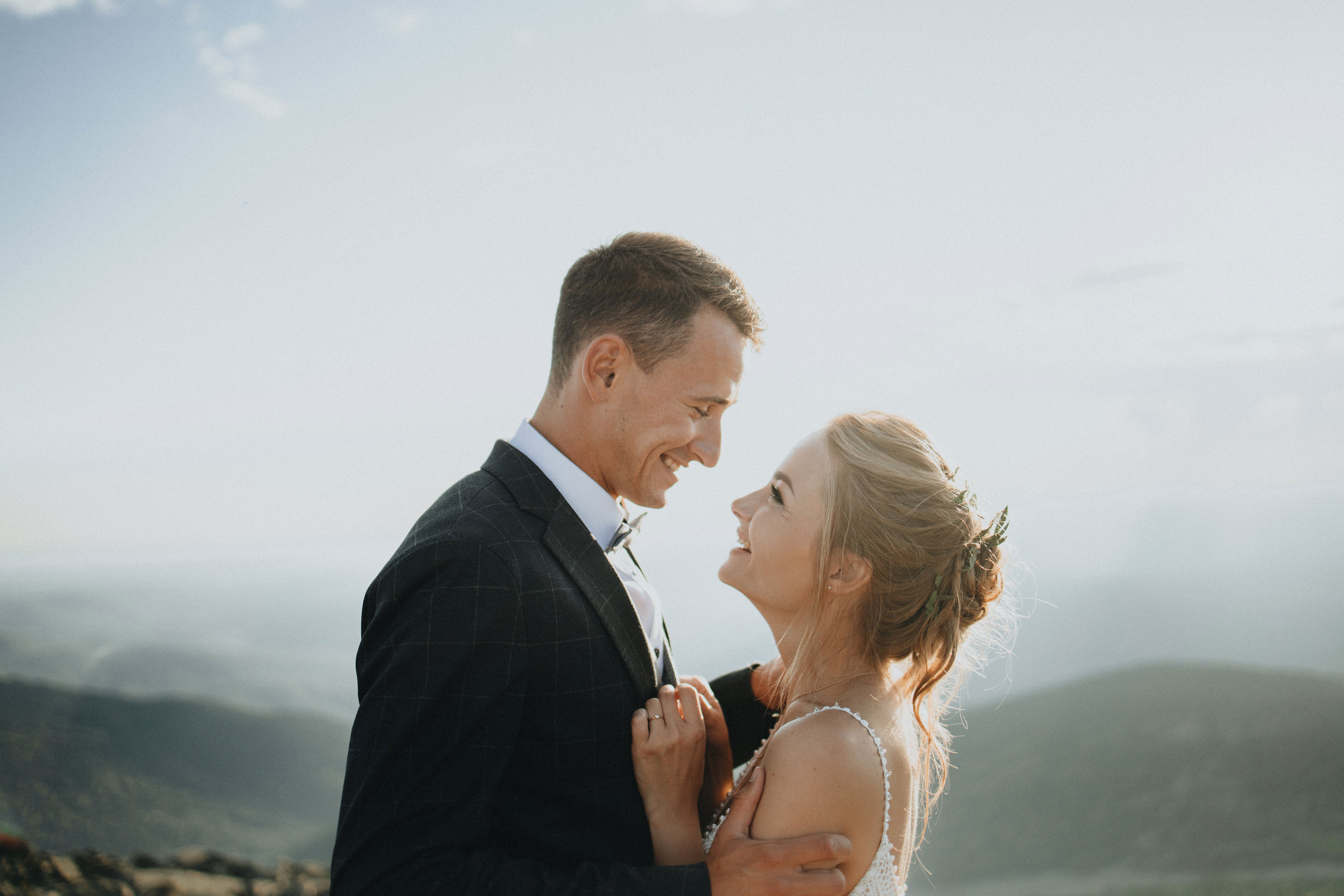Mountain Wedding Photography in Portland, Seattle, Bend & Oregon Coast | Tonya & Sergey by Georgy Shishkin. Capturing Love in the Heart of the Pacific Northwes
