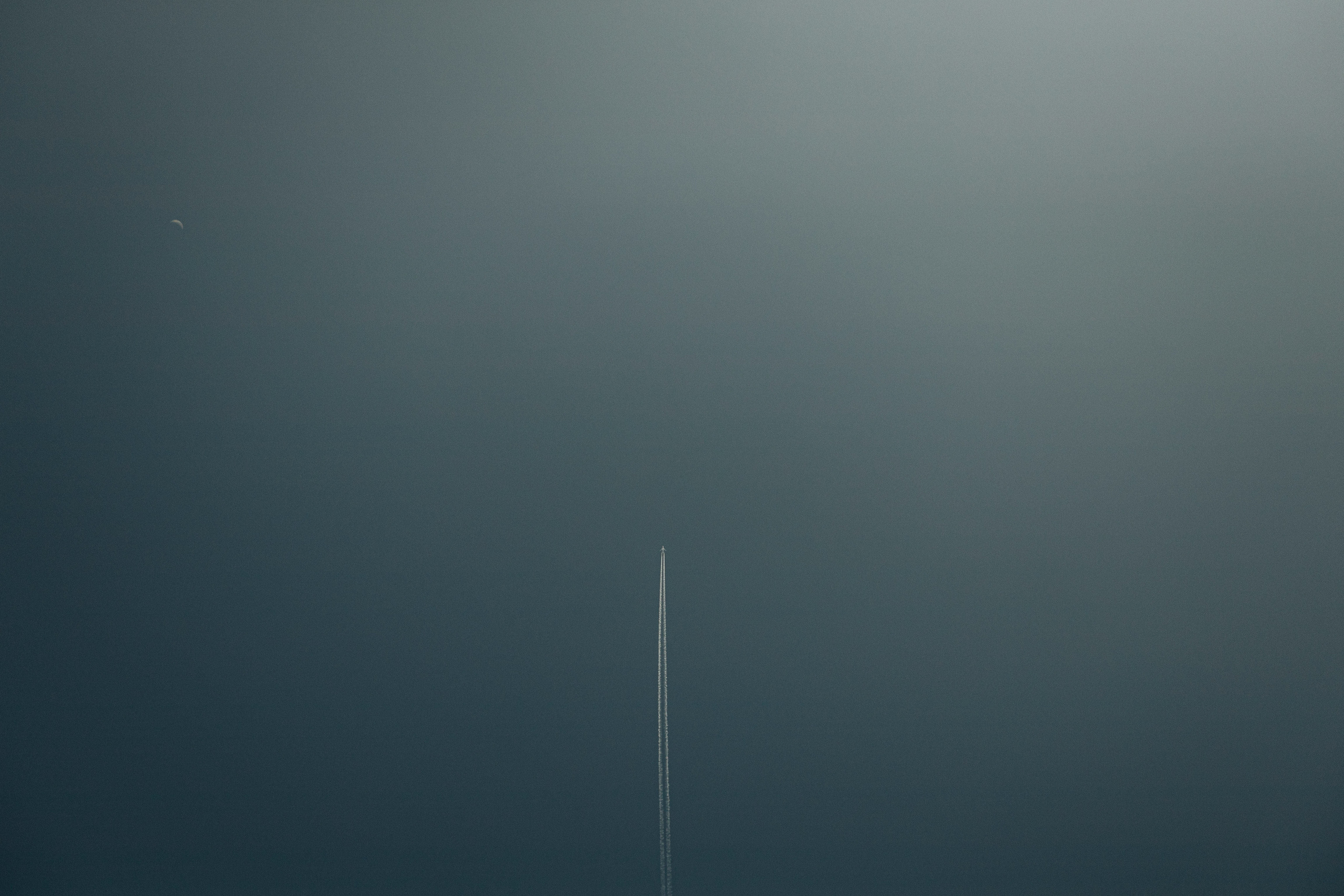 Portland, Seattle, Bend & Oregon Coast Elopement & Wedding Photography | J & J Mountain Adventure by Georgy Shishkin. Capturing Love in the Heart of the Pacific Northwes