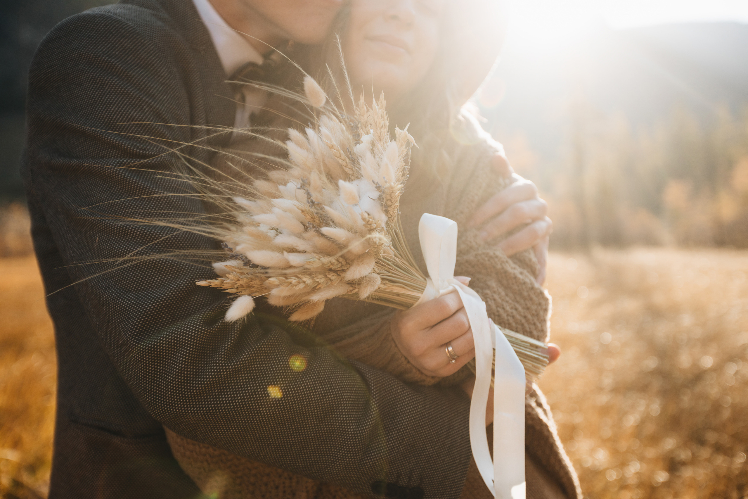 Portland, Seattle, Bend & Oregon Coast Elopement & Wedding Photography | J & J Mountain Adventure by Georgy Shishkin. Capturing Love in the Heart of the Pacific Northwes