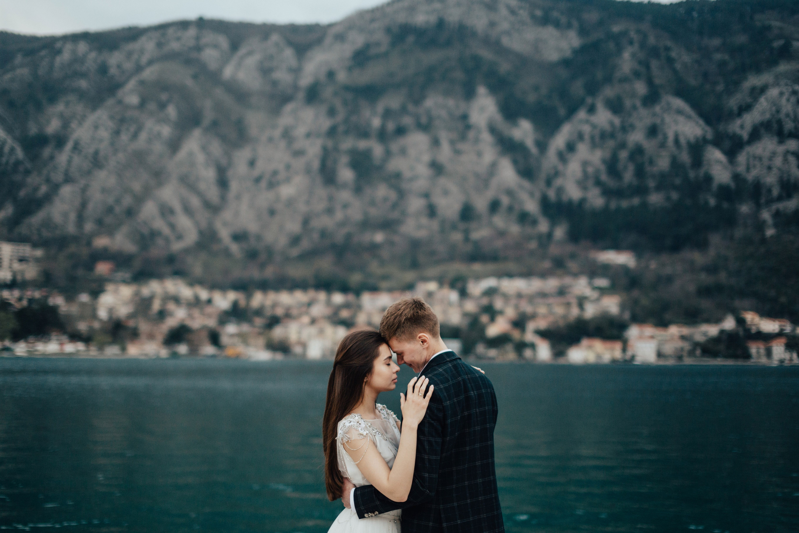 Portland, Seattle, Bend & Oregon Coast Elopement Photography | Elopements by Georgy Shishkin. Capturing Love in the Heart of the Pacific Northwes